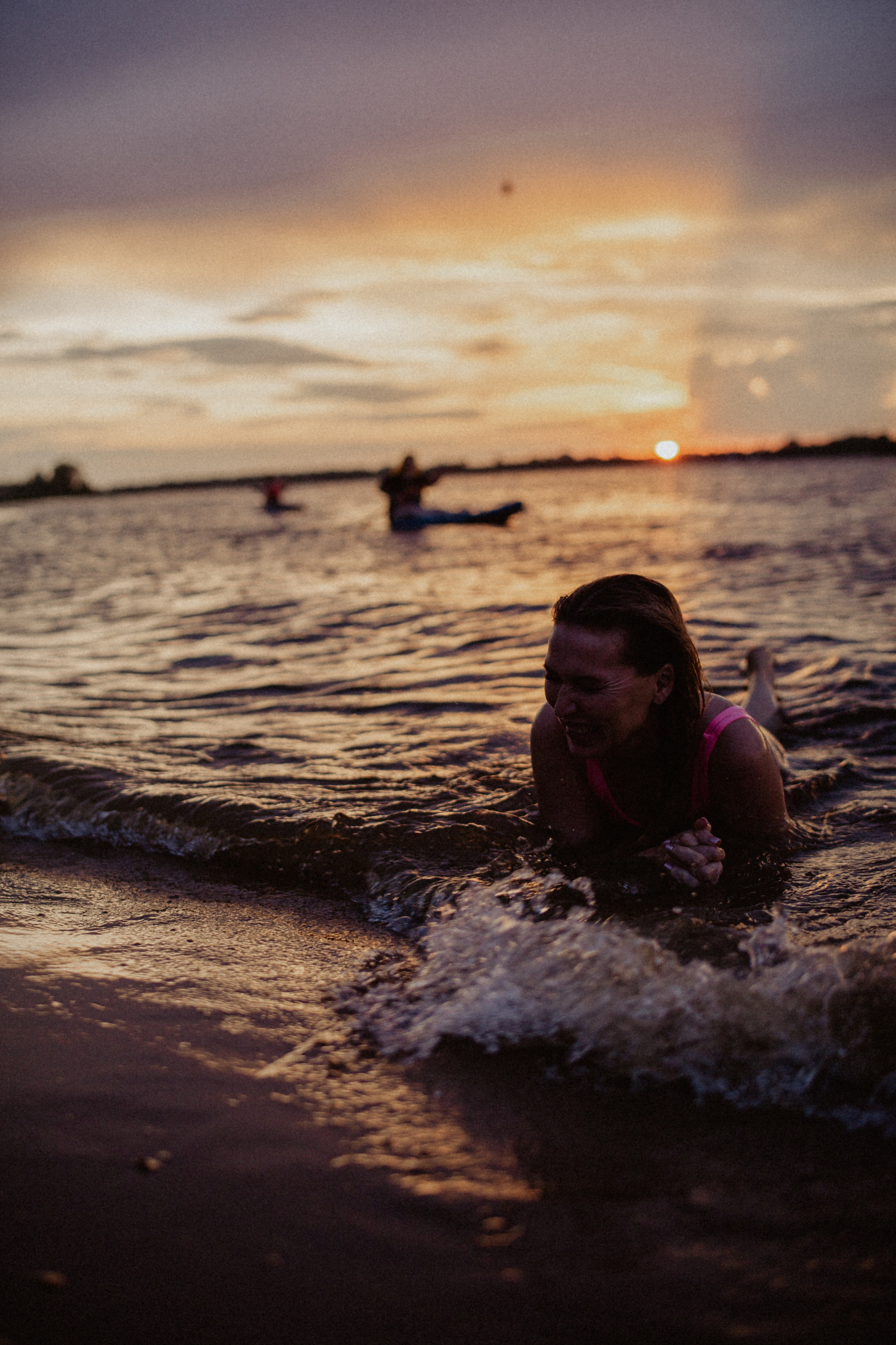 Ирина на Рождественской и на Гребном канале. Главная