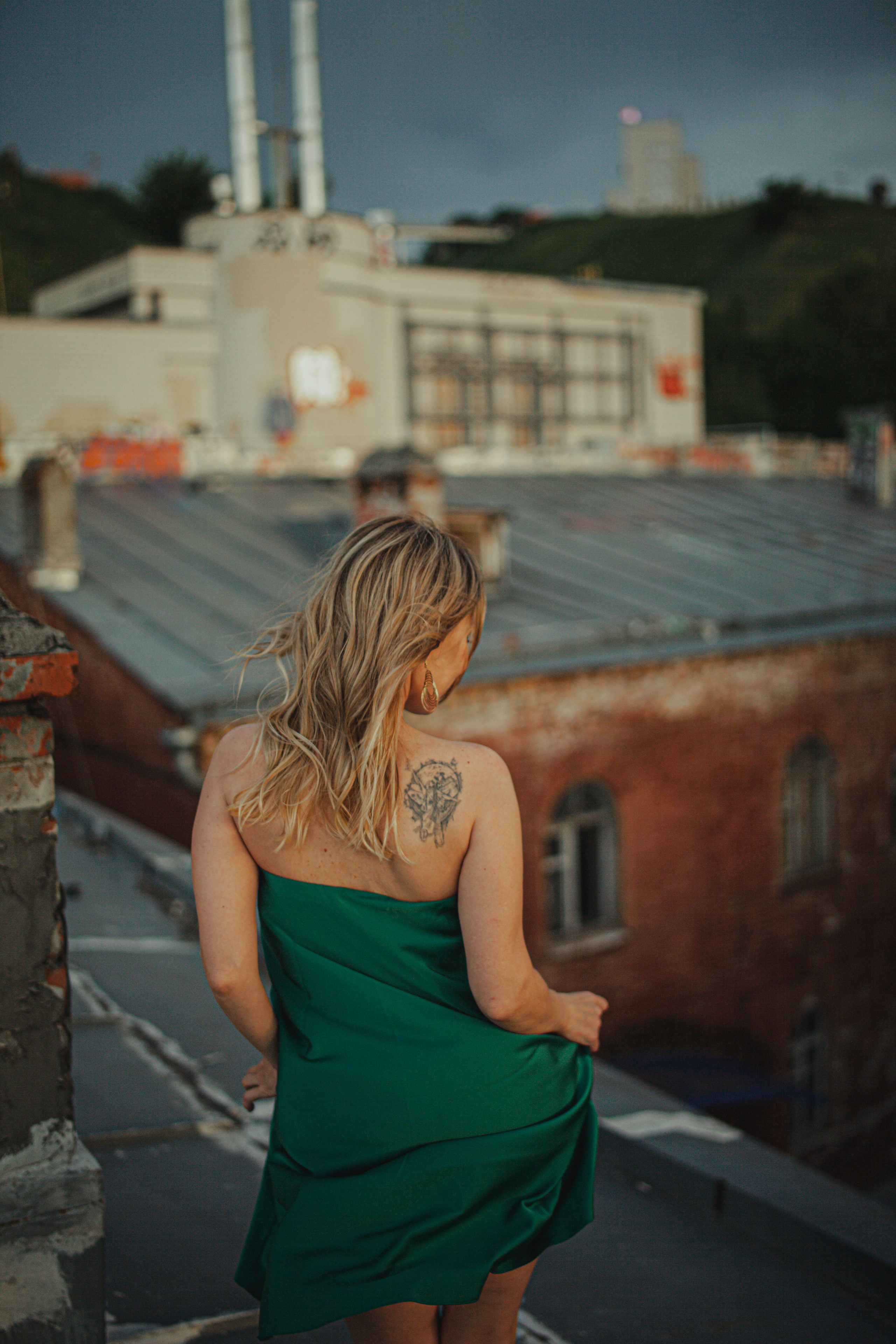 Ирина на Рождественской и на Гребном канале. Главная