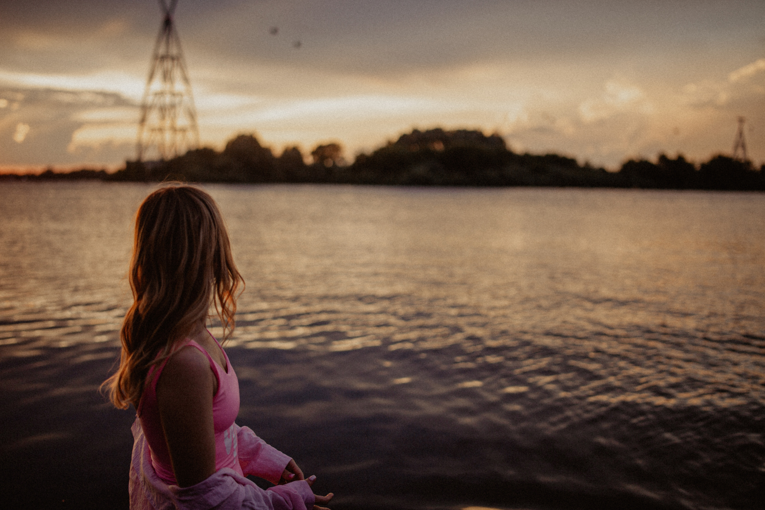 Ирина на Рождественской и на Гребном канале. Главная