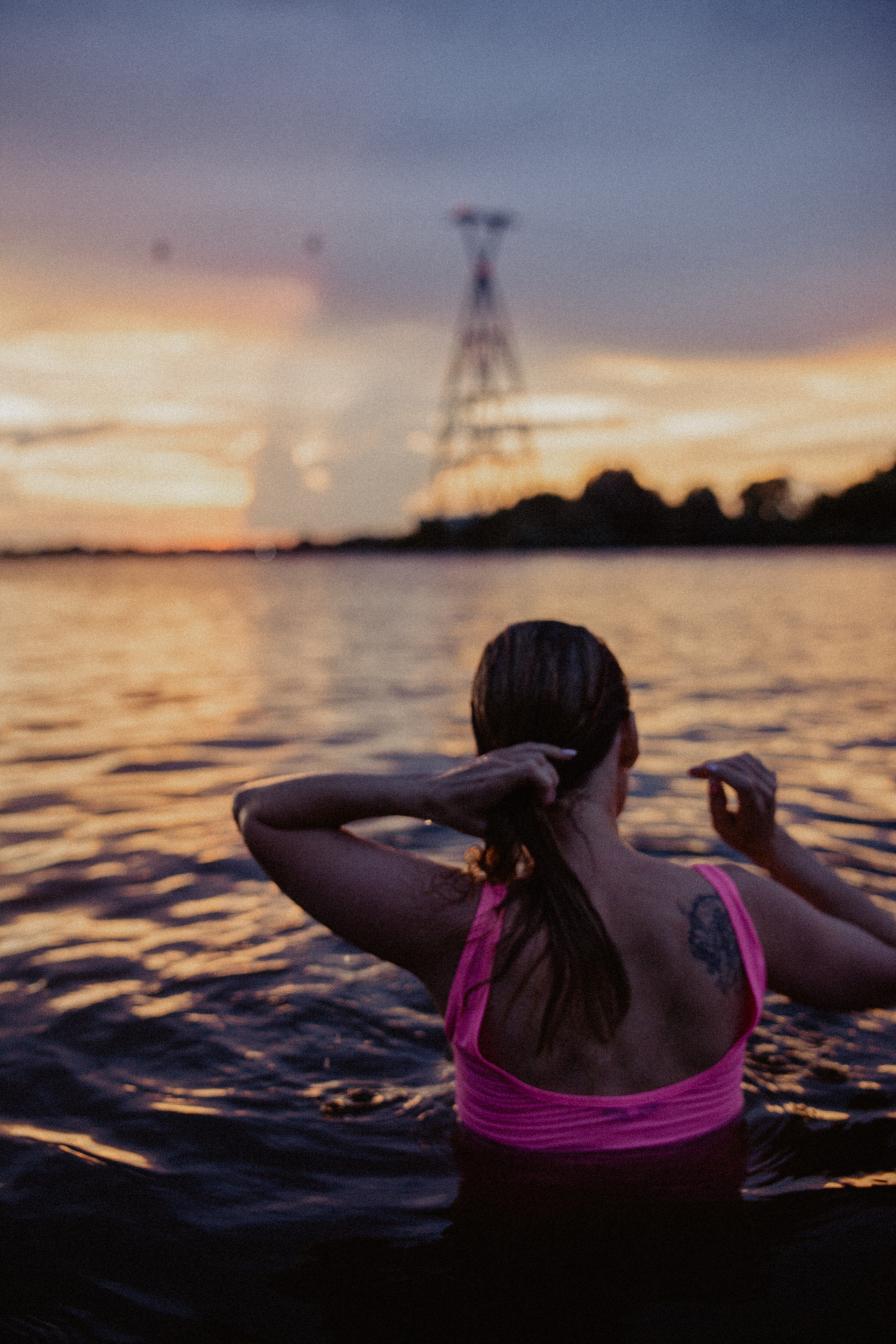 Ирина на Рождественской и на Гребном канале. Главная