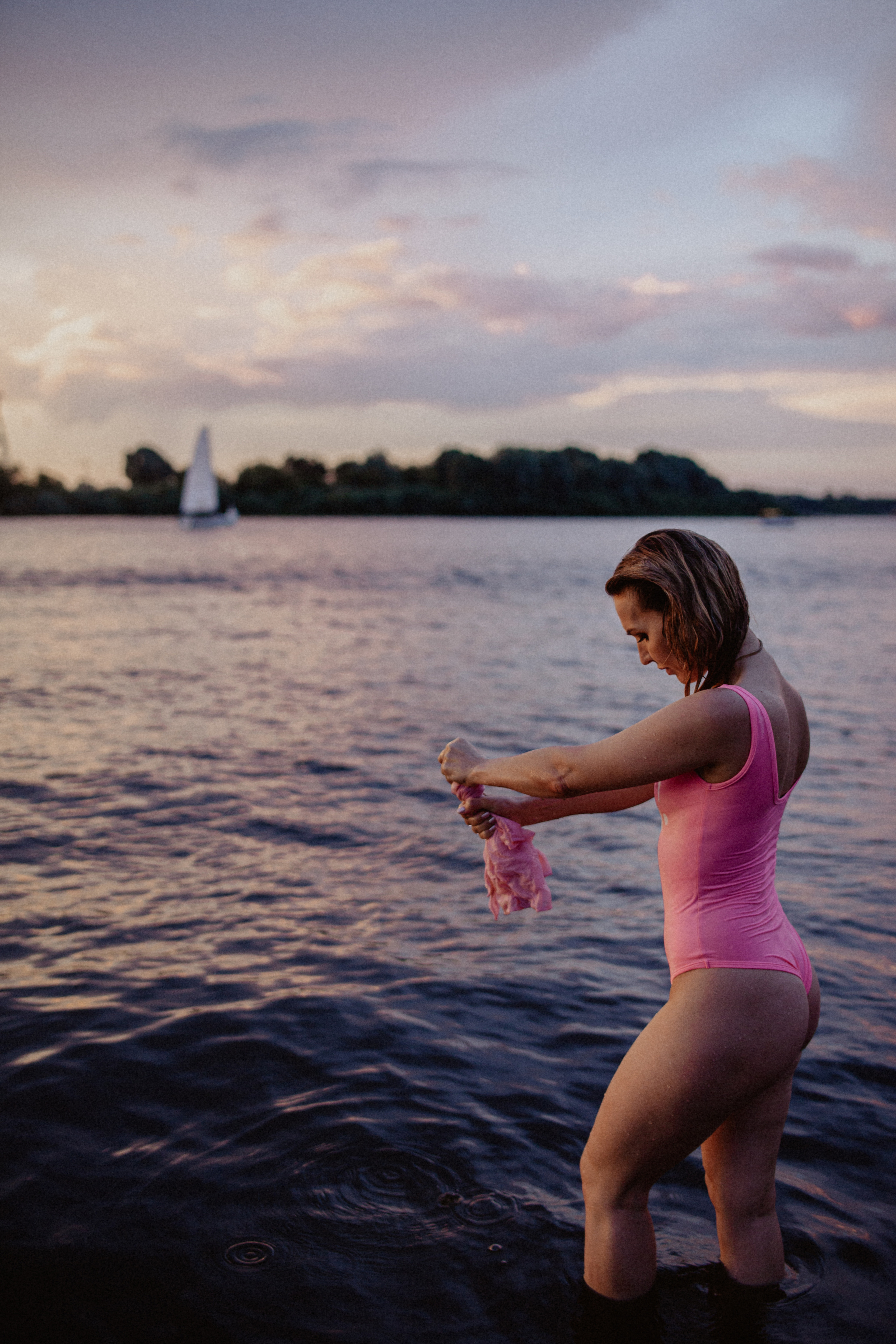 Ирина на Рождественской и на Гребном канале. Главная