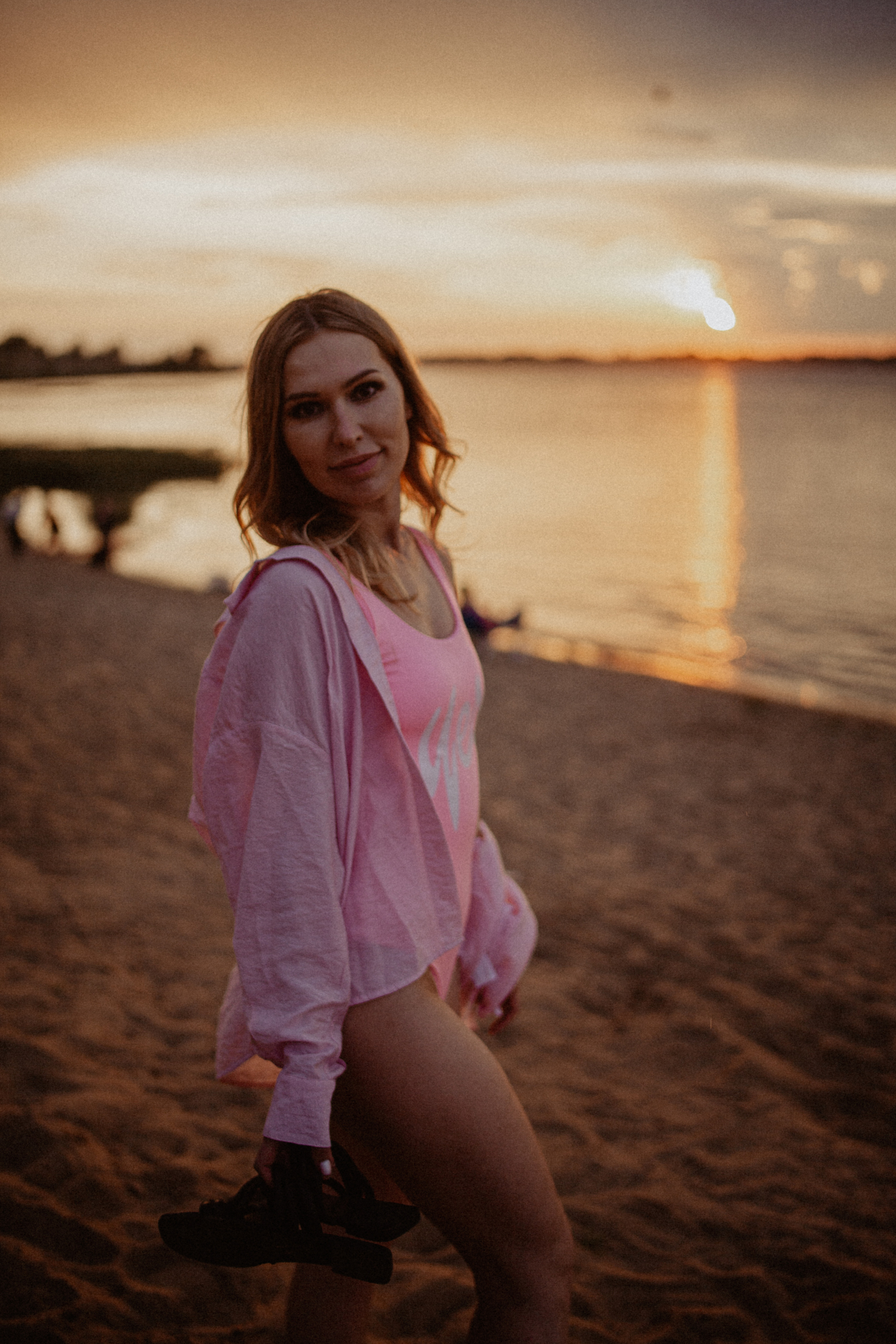 Ирина на Рождественской и на Гребном канале. Главная