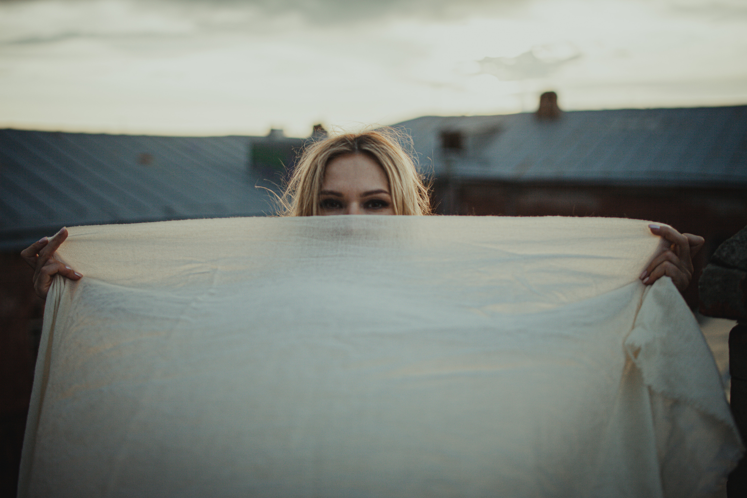 Ирина на Рождественской и на Гребном канале. Главная