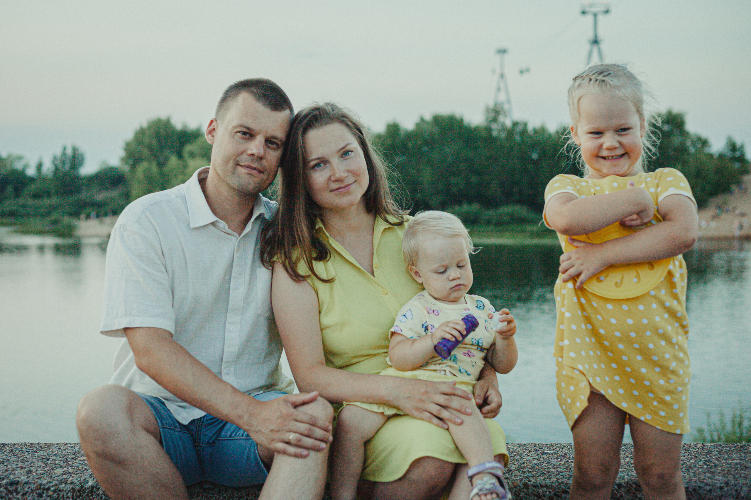 Семья Галкиных на Гребном канале. Главная