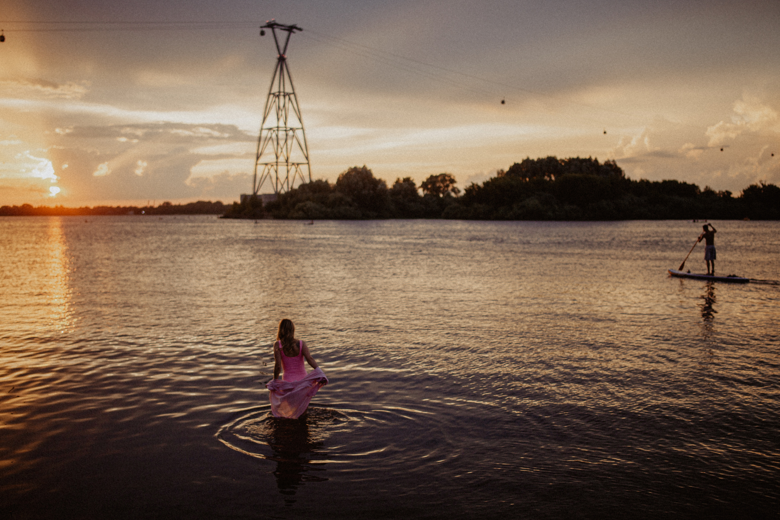 Ирина на Рождественской и на Гребном канале. Главная