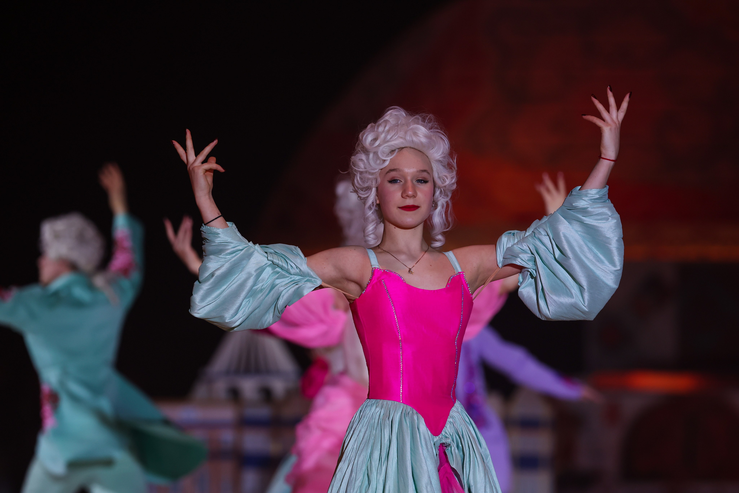 «Вечера на хуторе» ледовое шоу 25.12.2025. Спортивный и репортажный фотограф Антон Тереханов