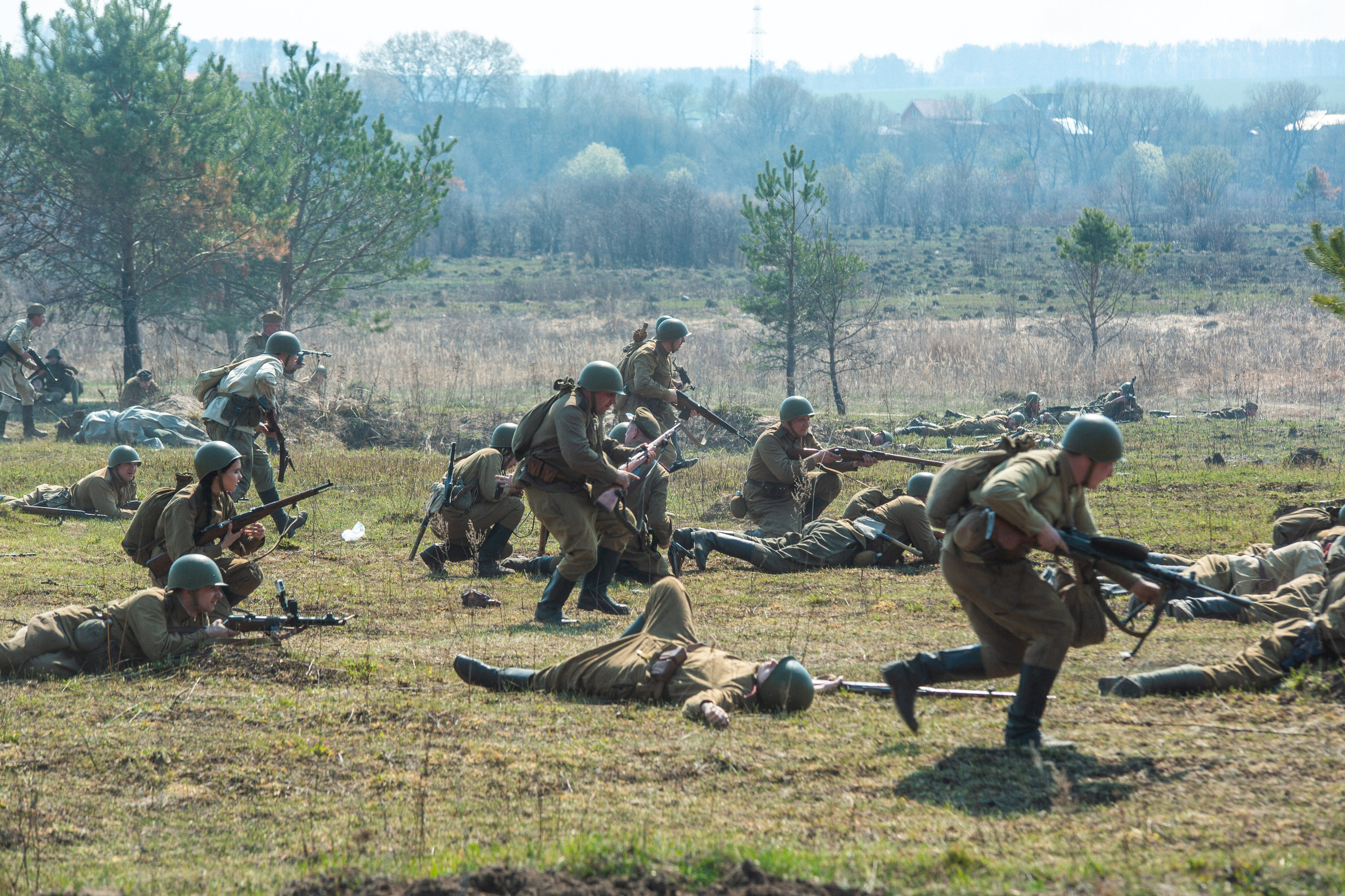 РЕКОНСТРУКЦИЯ БОЯ — ВОВ — БИТВА ЗА ГОРОД. Профессиональный фотограф в Мценске и Орловской области