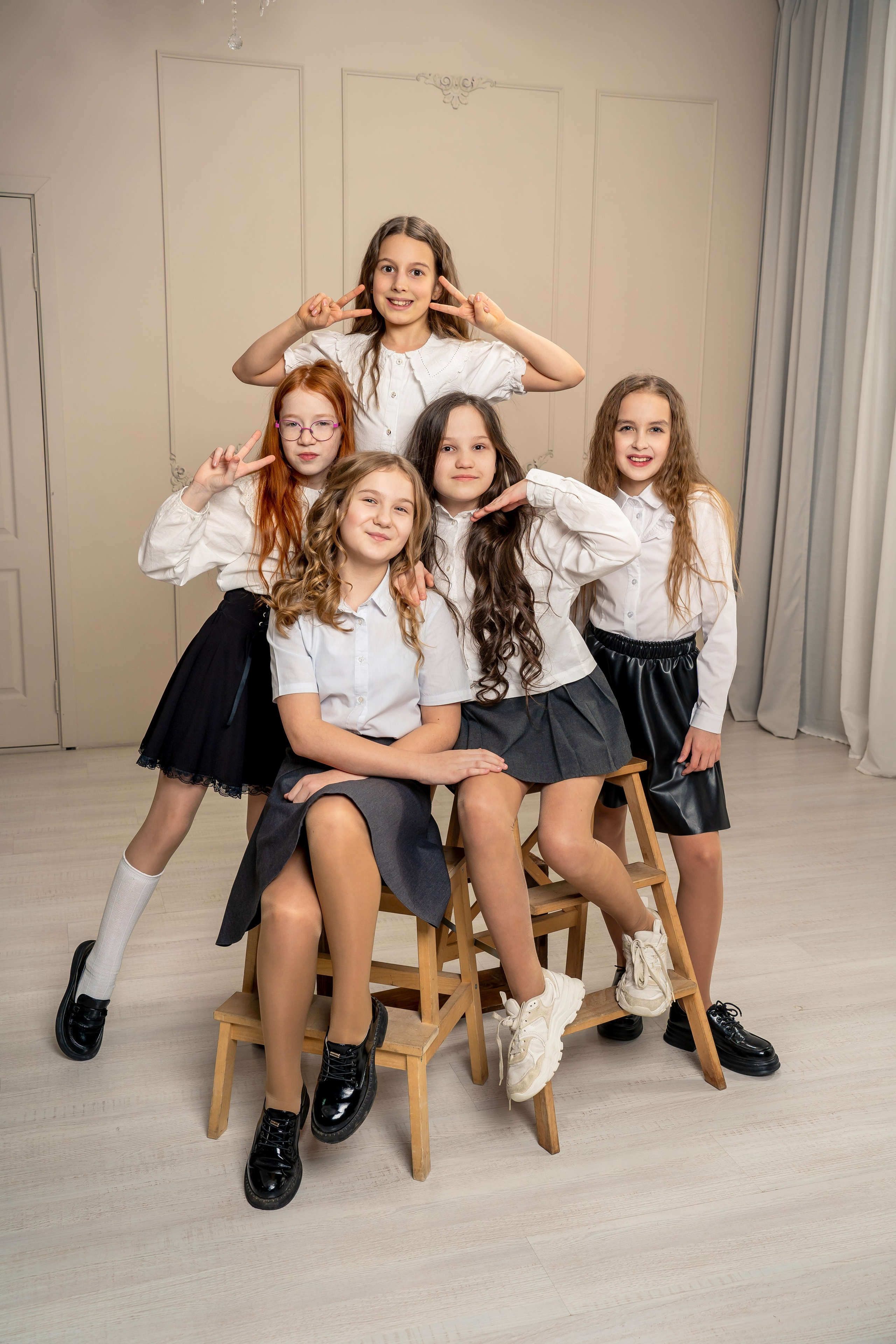 4 — 2. Выпускные альбомы в городе Кирове. Фотограф Екатерина Невская