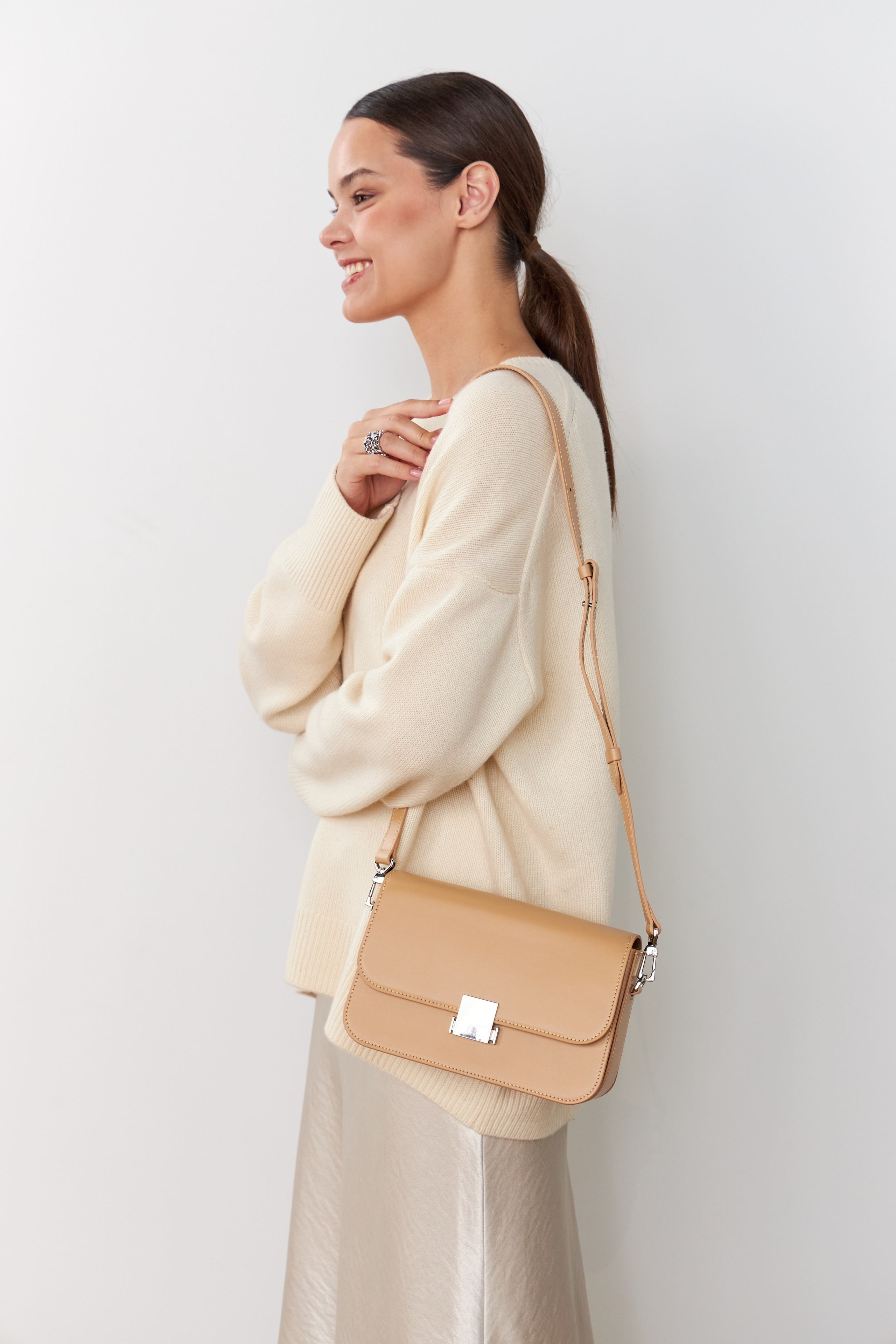 SRB bags lookbook. Fashion and model test photographer based in Dubai and Abu-Dhabi