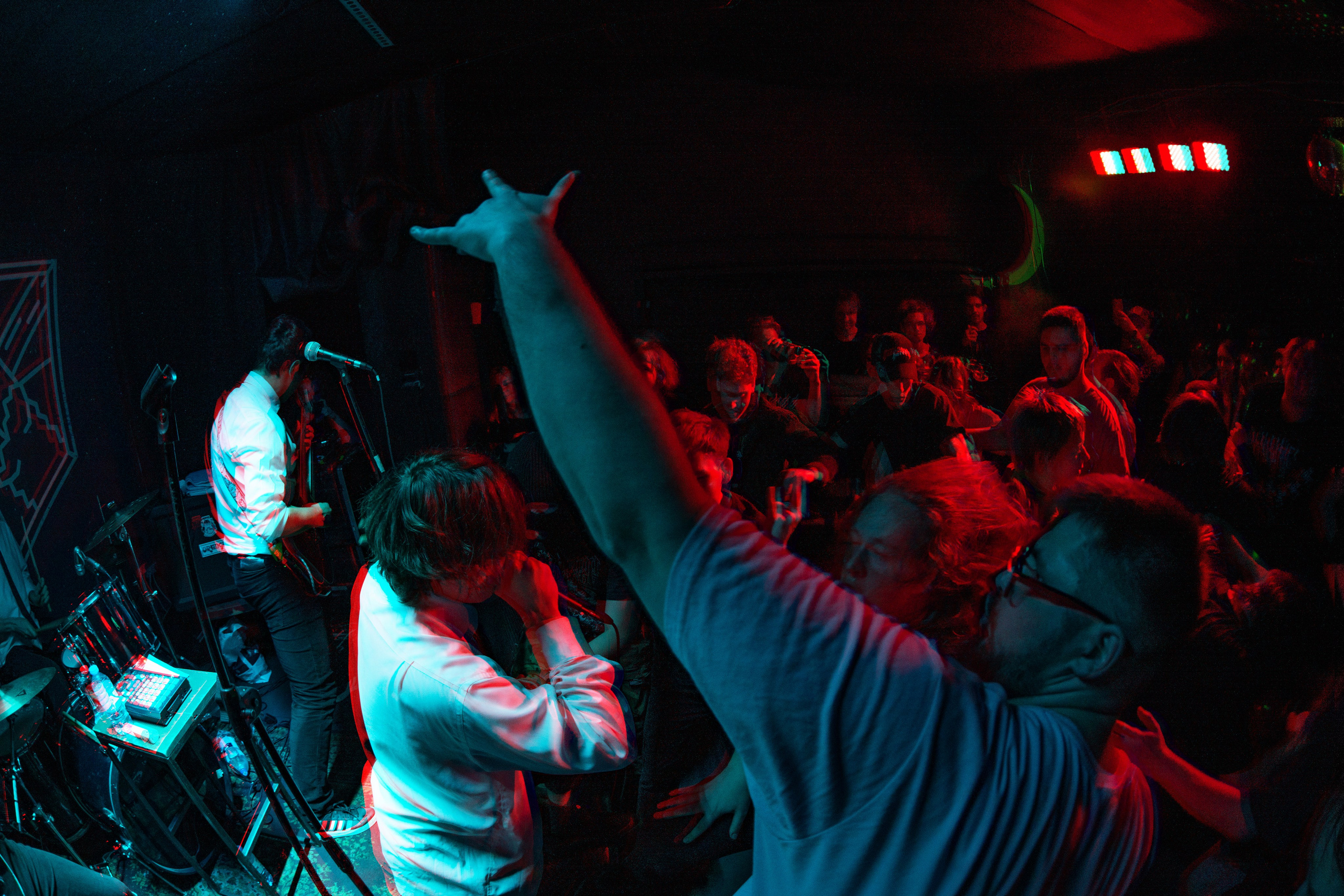 Осень Чёрная. Аферист|Мотыга. Концертный и репортажный фотограф в Санкт-Петербурге Слава Пахомов