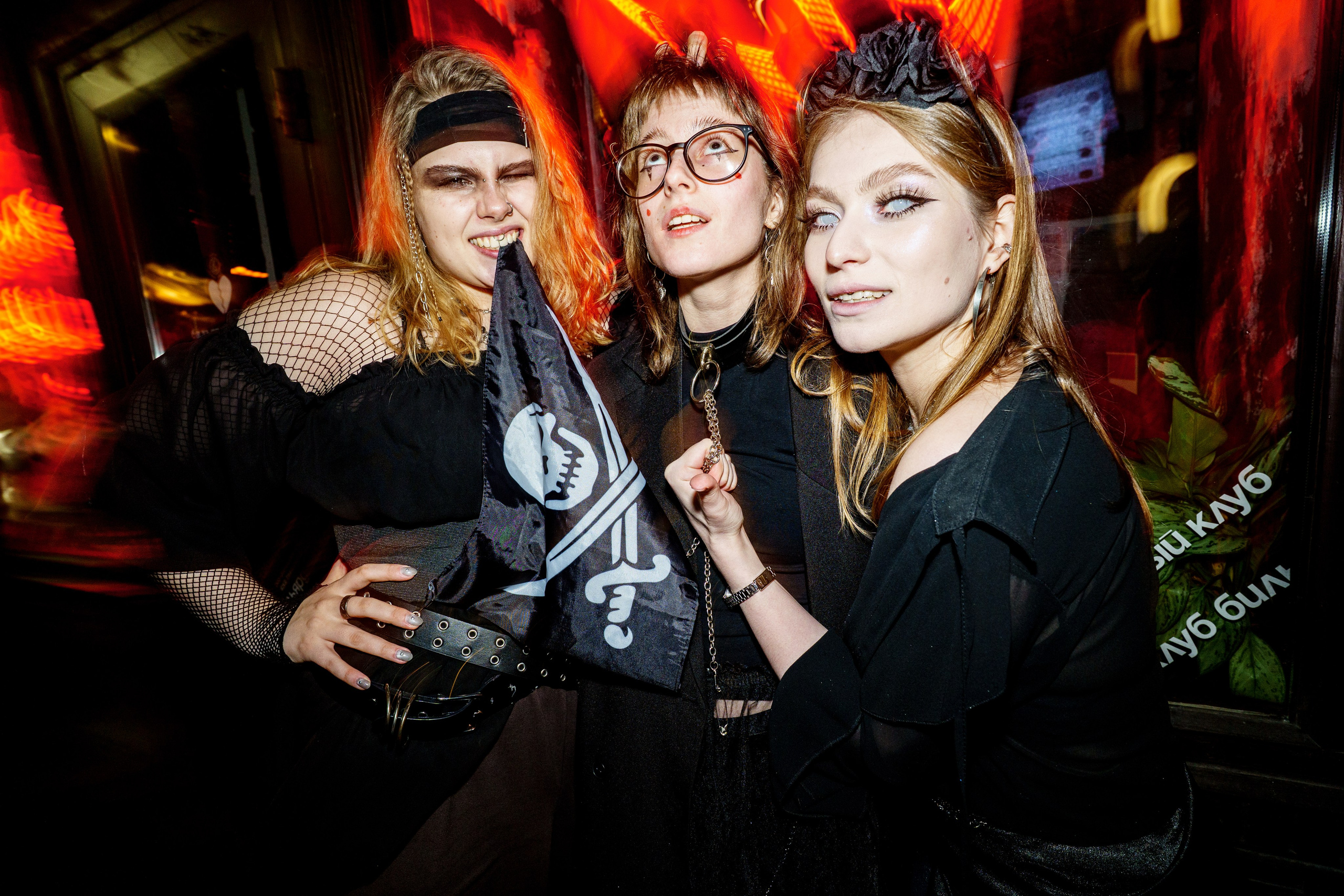 Halloween party. Бар разбитых сердец. Концертный и репортажный фотограф в Санкт-Петербурге Слава Пахомов