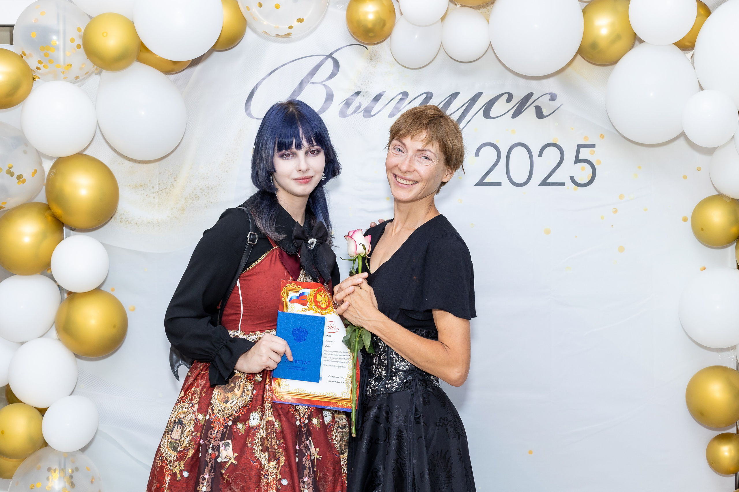 Вручение аттестата 2025. Выпускные альбомы Майкоп, Краснодар Елена Золотарева