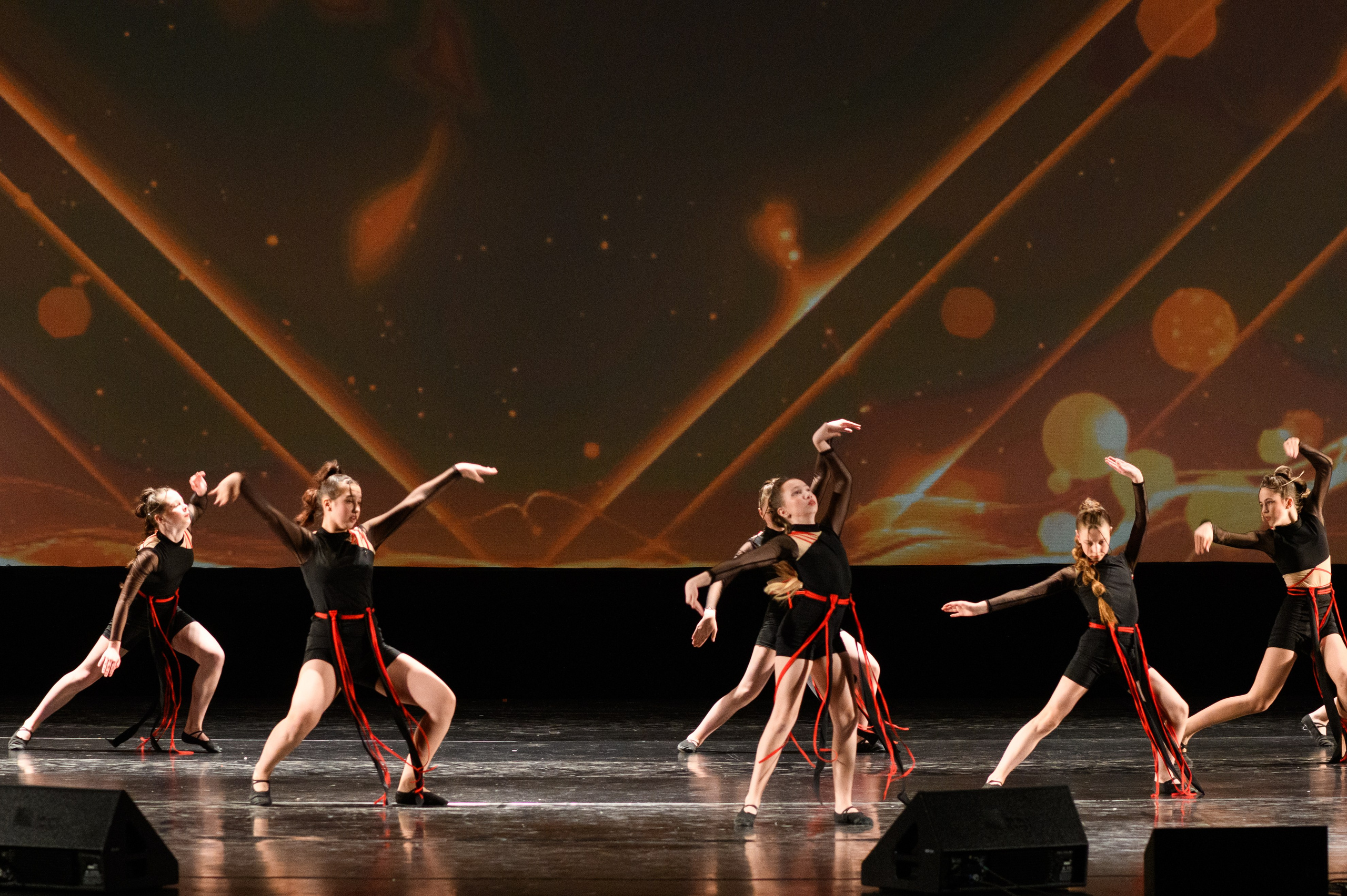 23 апреля, часть 2, БКЗ Октябрьский, г. Санкт-Петербург. Золотое яблочко