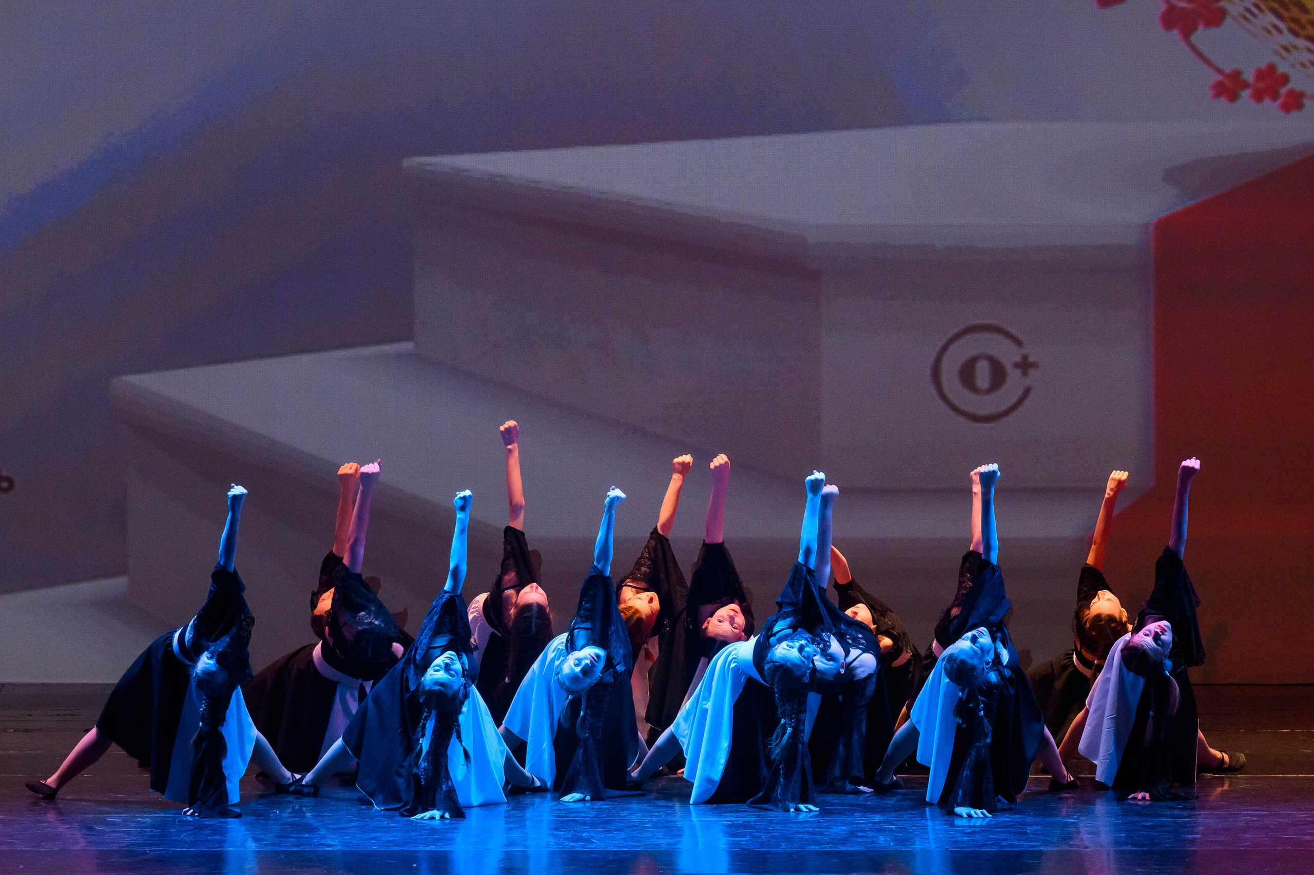 23 апреля, часть 2, БКЗ Октябрьский, г. Санкт-Петербург. Золотое яблочко