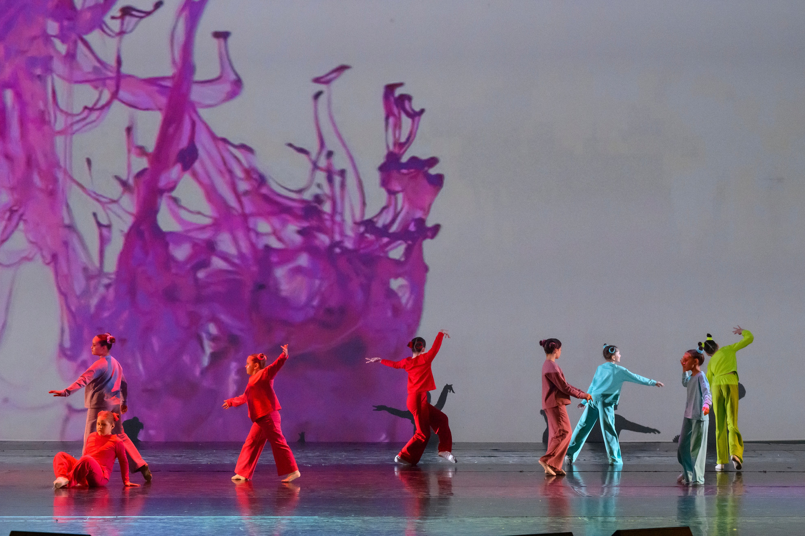 23 апреля, часть 2, БКЗ Октябрьский, г. Санкт-Петербург. Золотое яблочко