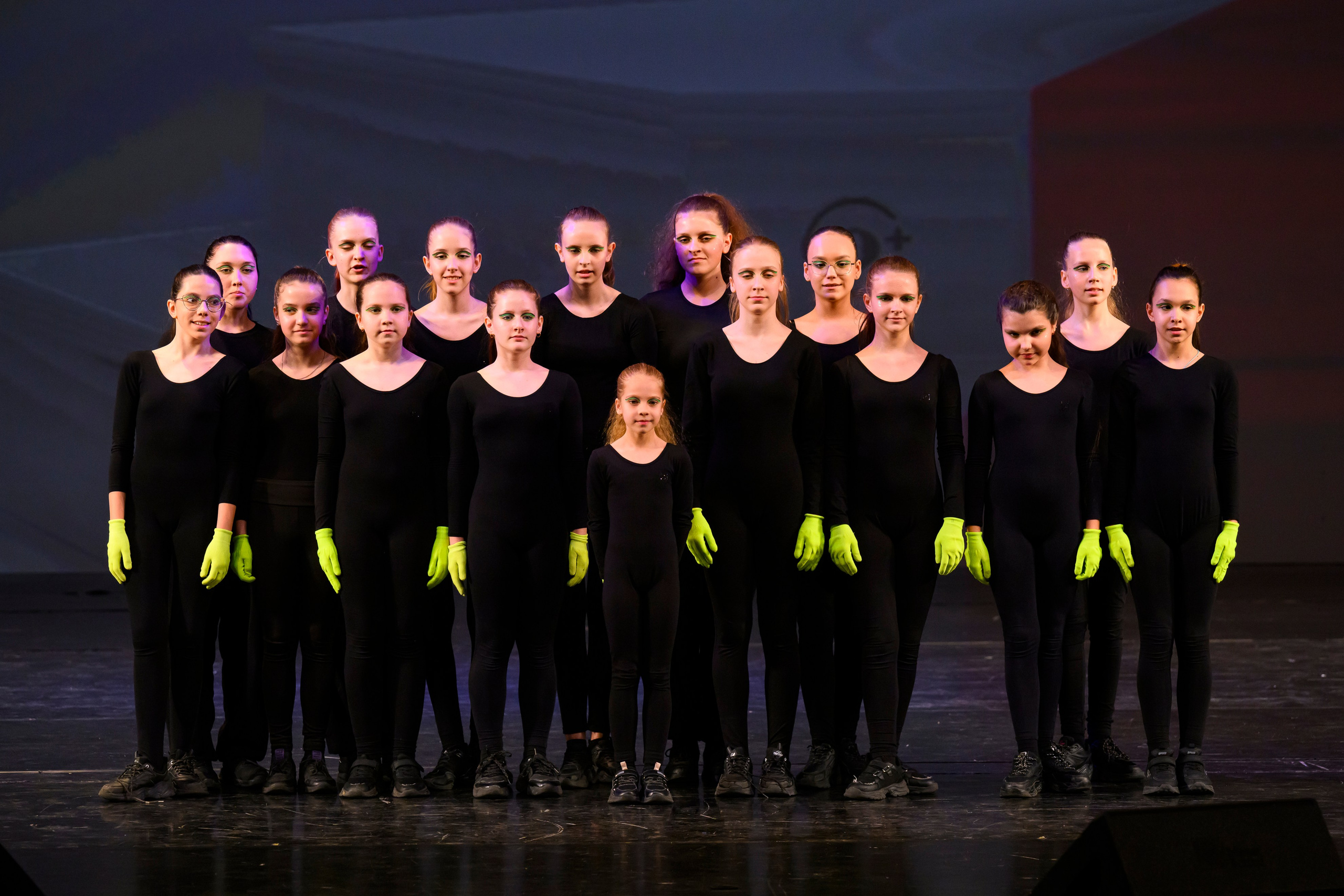 23 апреля, часть 1, БКЗ Октябрьский, г. Санкт-Петербург. Золотое яблочко