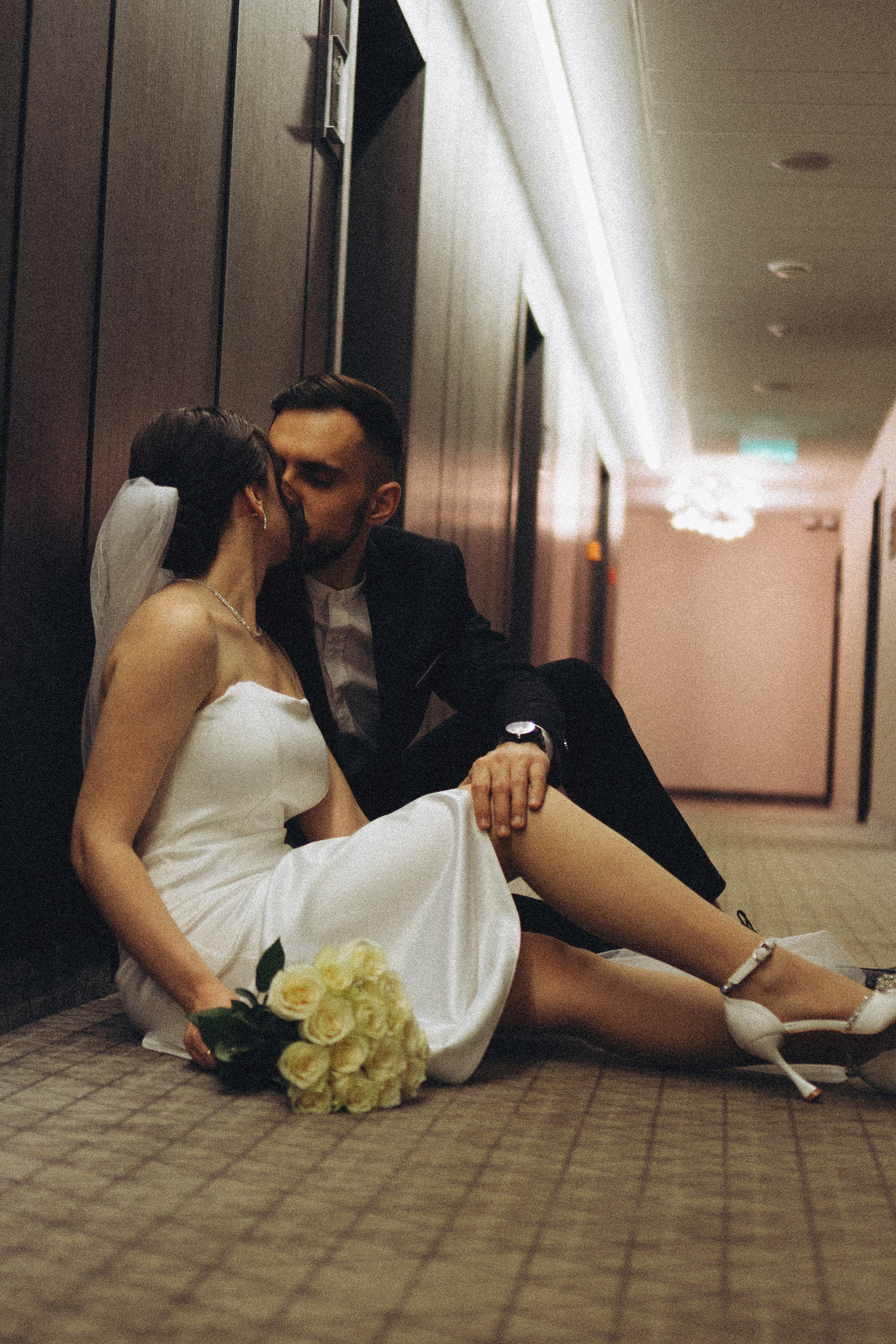 СВАДЕБНАЯ СЬЕМКА СБОРОВ ЖЕНИХА И НЕВЕСТЫ В ОТЕЛЕ И ТАКЖЕ ФОТОСЕССИИЯ В ОТЕЛЕЕ МЕГАПОЛИС БРЯНСК. Профессиональный фотограф, Санкт-Петербург — Виктория Богомолова