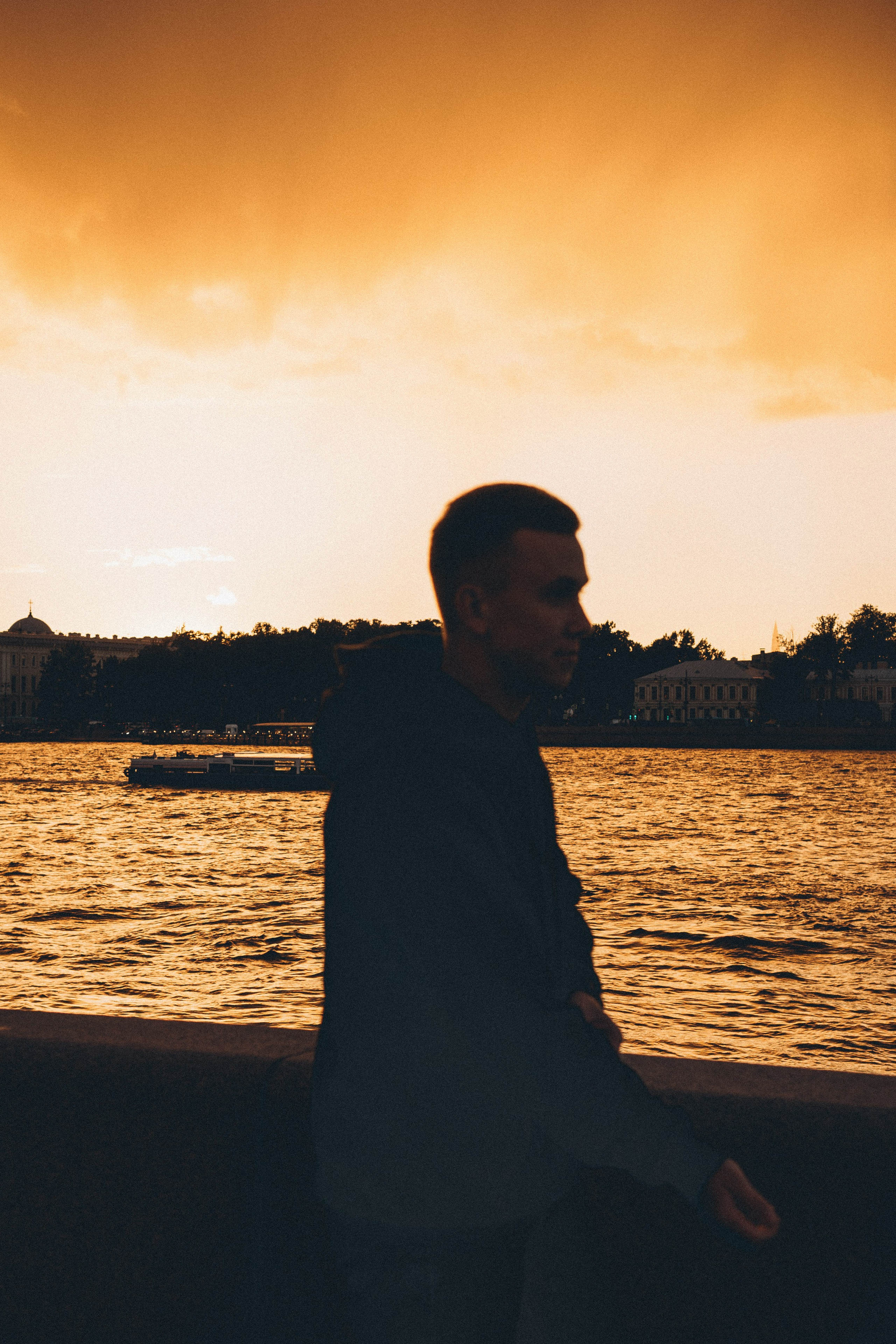 ПРОГУЛКА НА ЗАКАТЕ. Профессиональный фотограф, Санкт-Петербург — Виктория Богомолова