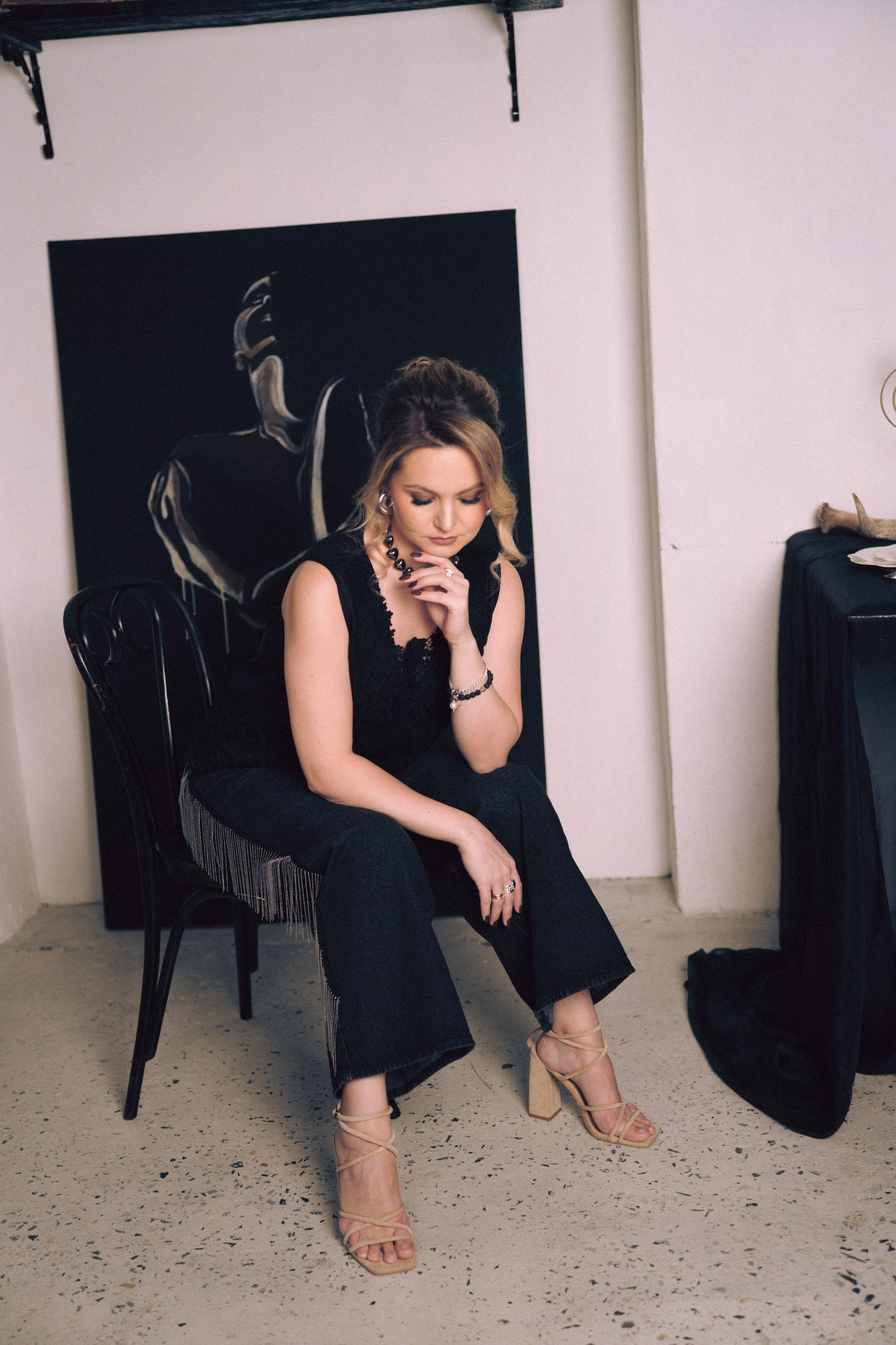 НОВОГОДНЯЯ ФОТОСЕСИИЯ В СТУДИИ ДЛЯ ДЕВУШКИ И ПРОГУЛКА ПО ЧЕРНЫШЕВСКОЙ. Профессиональный фотограф, Санкт-Петербург — Виктория Богомолова