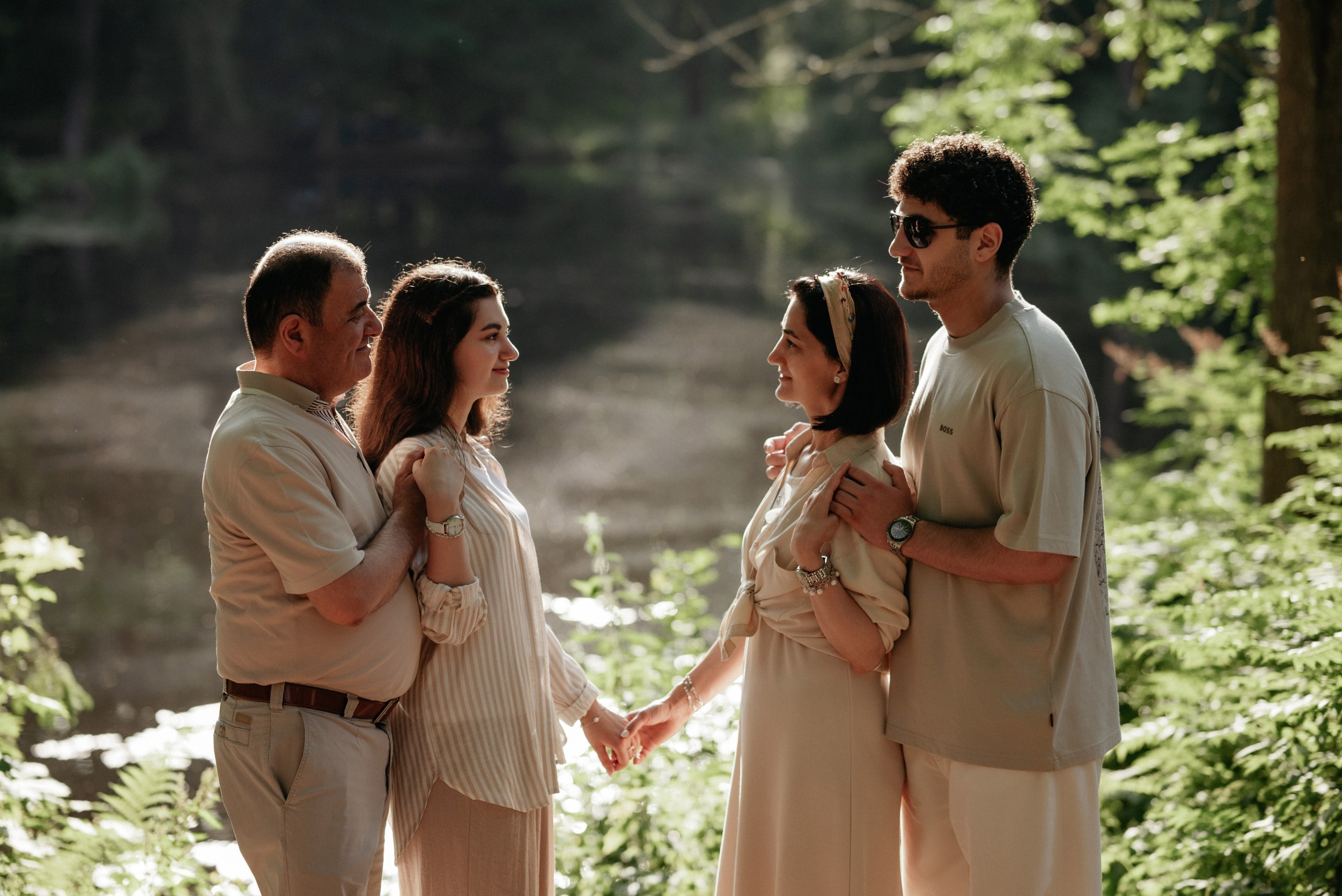 Семья в парке