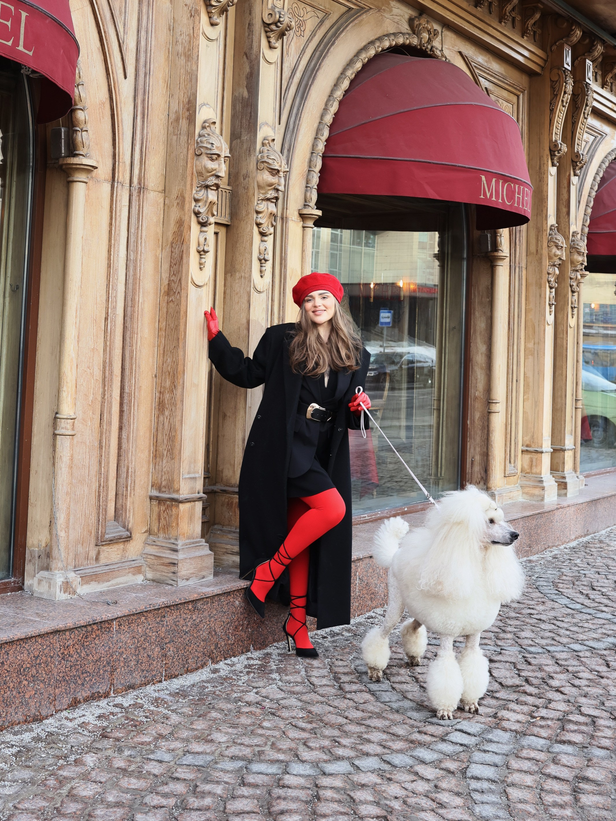 Мария прогулка с питомцем. Свадебный и семейный фотограф Москва и Московская область