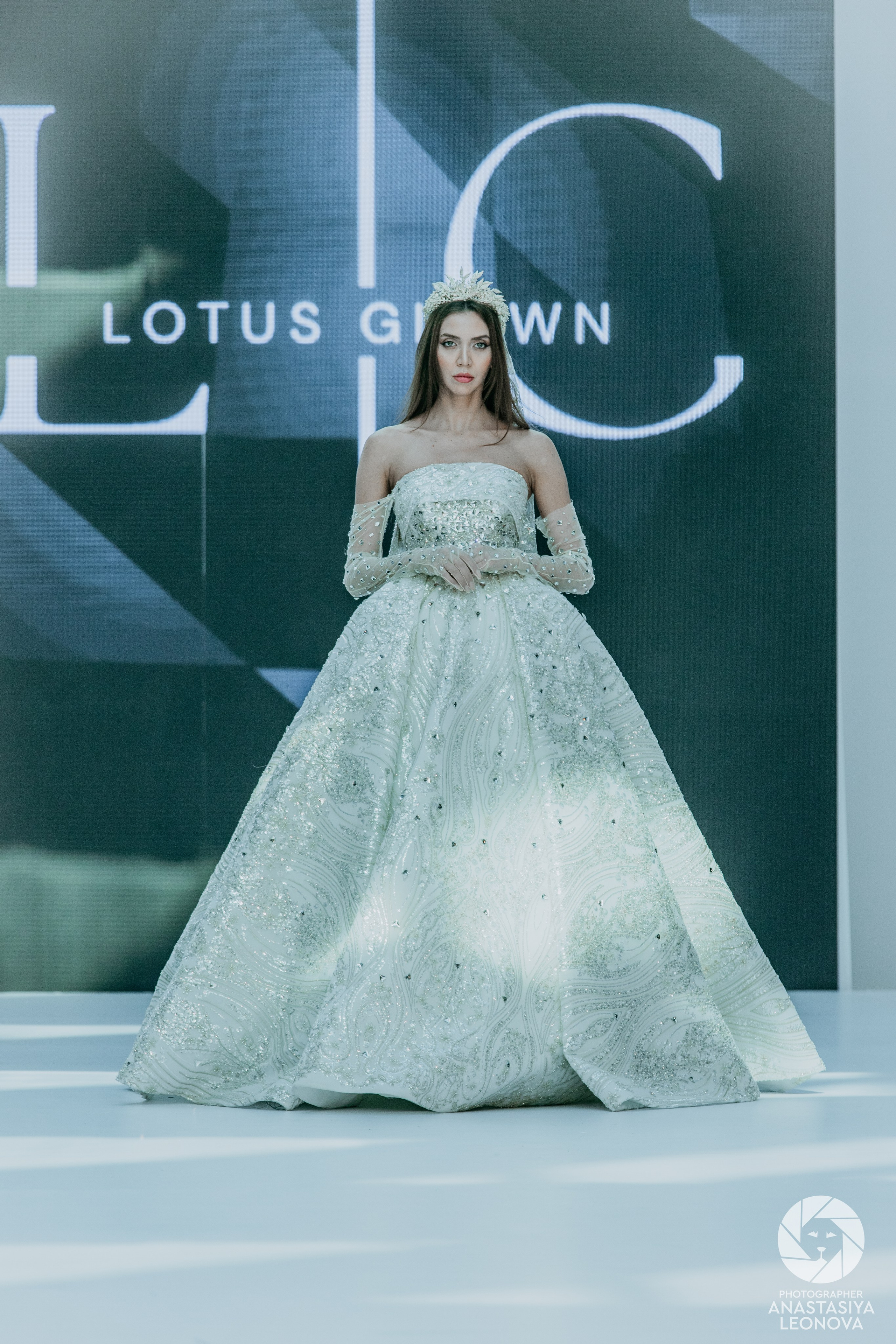 Fashion Week Türkiye [spring, 2025]. Anastasia Leonowa