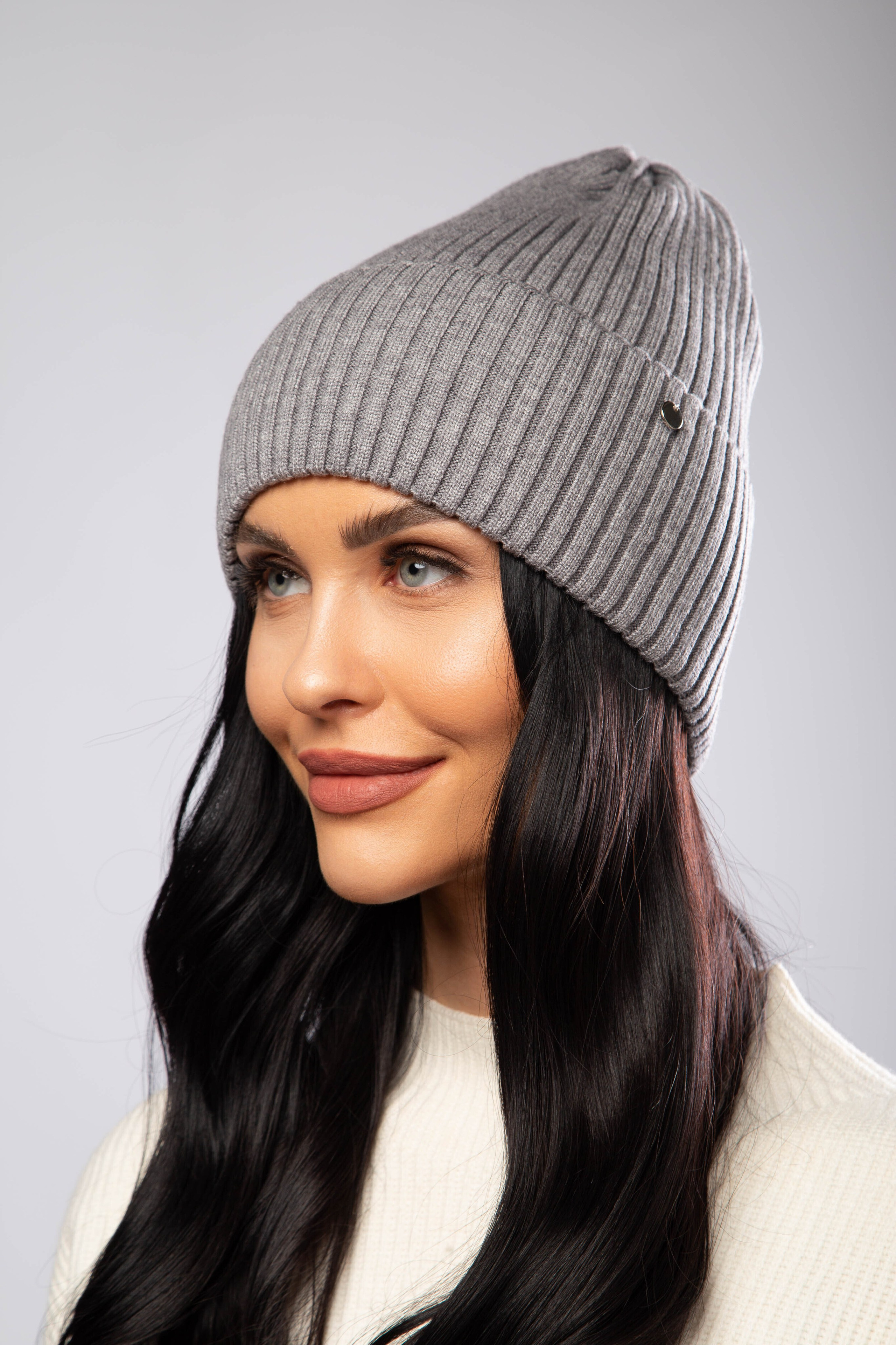 Модельная съемка шапок для брендов в Москве | Фотограф Анна Татаурова. Фотограф Анна Татаурова | Авторская фотосъемка в Москве