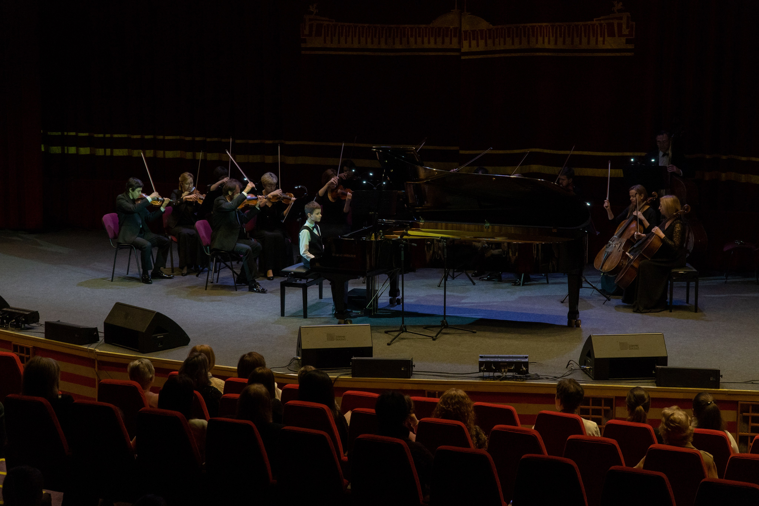 Съёмка концерта Домисольки с оркестром. «Студия DRONAVT`s» — видеосъёмка и фотография г. Москва