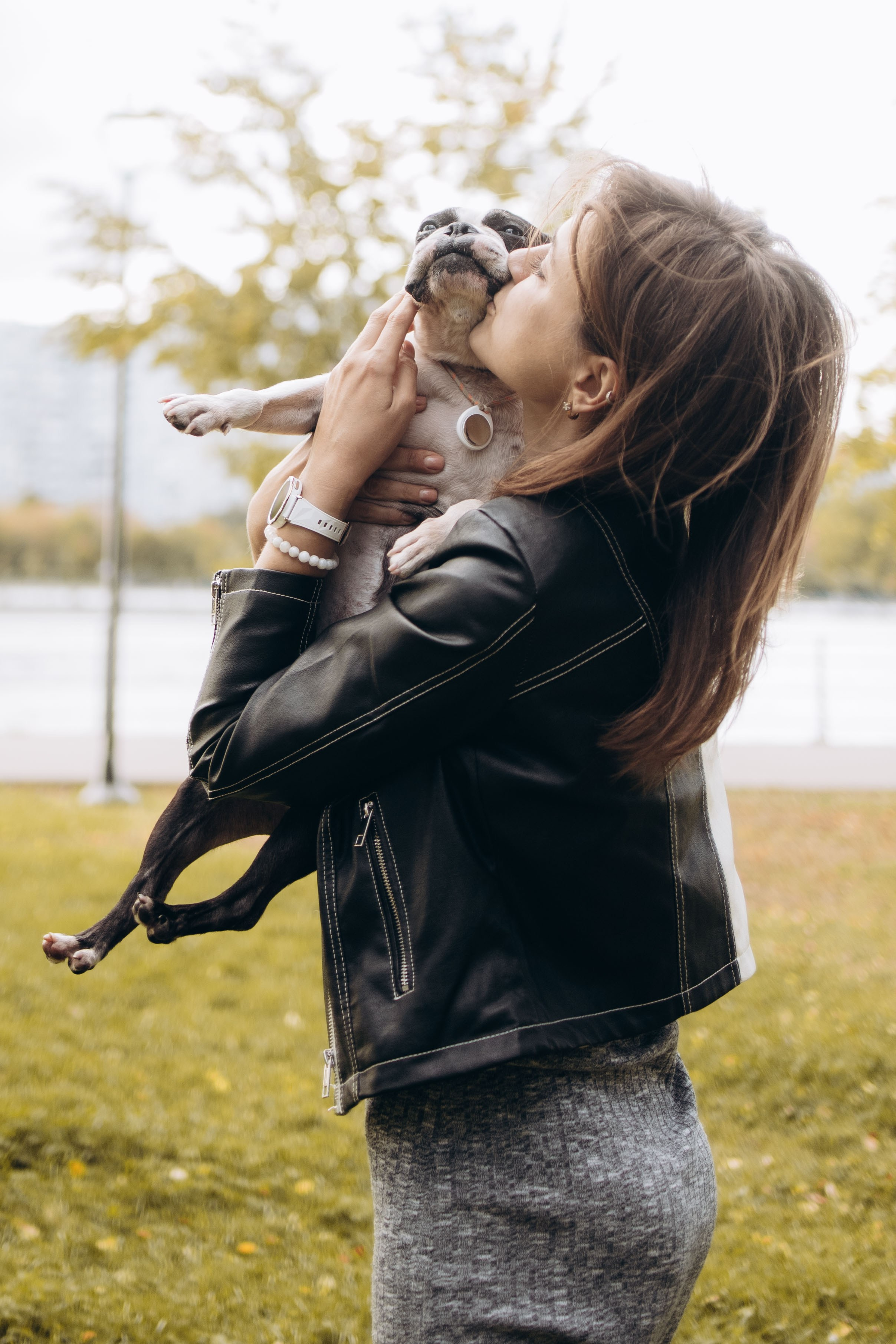 Оля и бульдоги