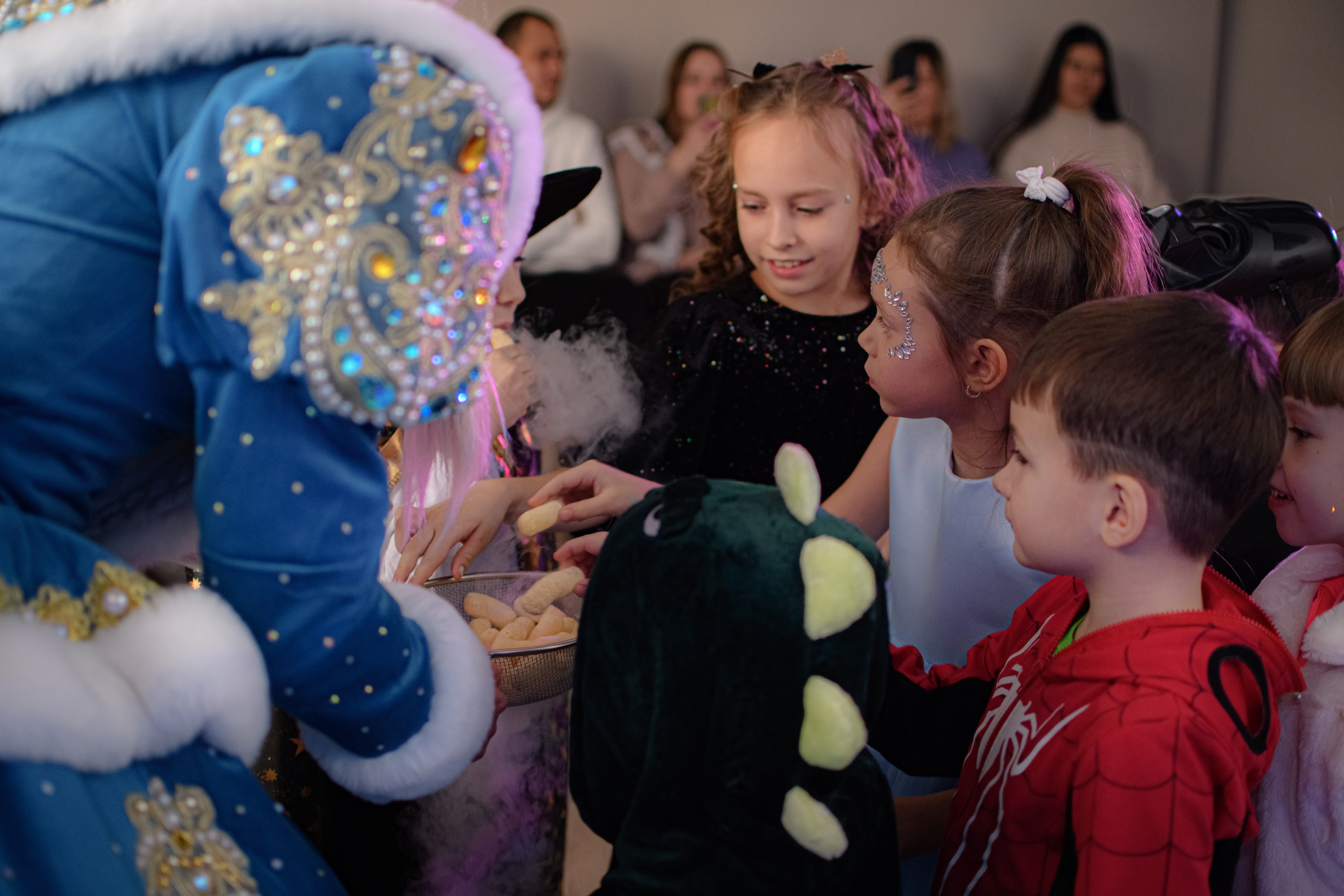 HAPPY NEW YEAR. Photokarish