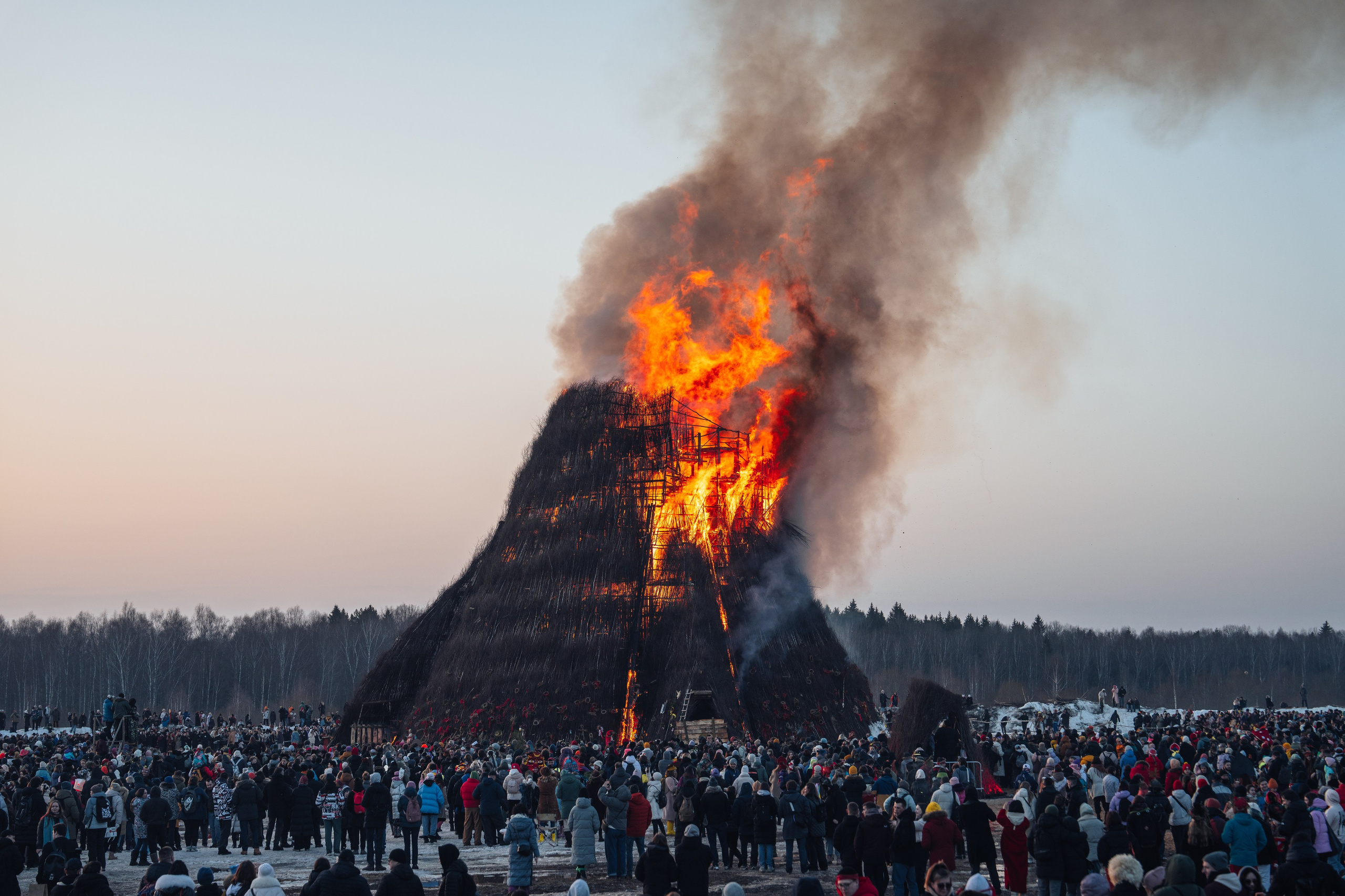 Масленица в Никола — Ленивце. @tomrus: Рустам Шагиморданов — фотограф