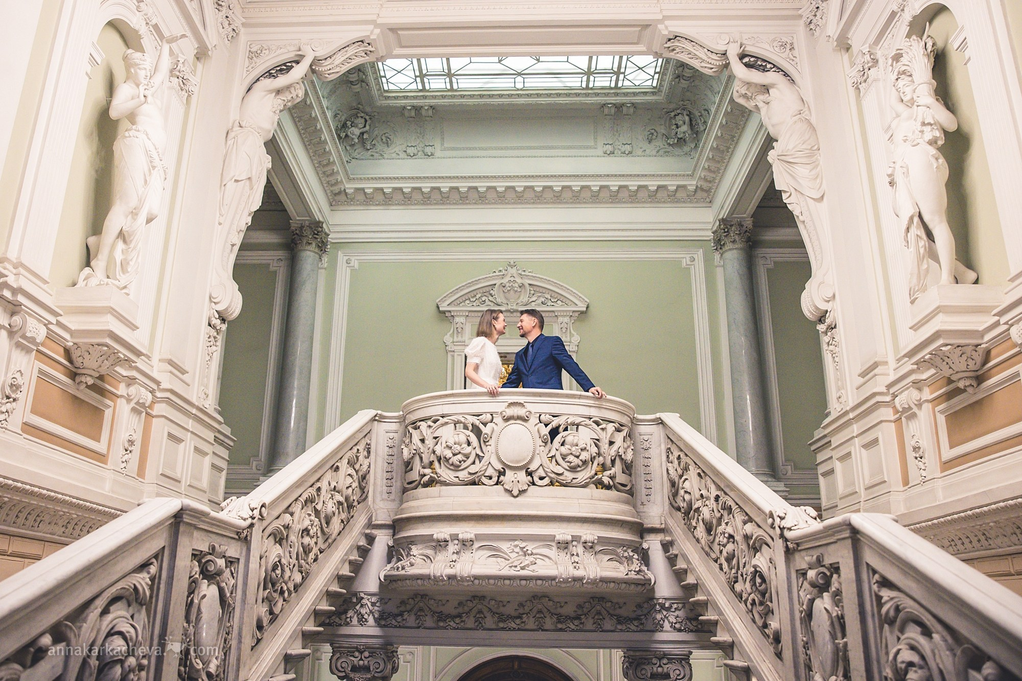 Репортажный фотограф Санкт-Петербург. Ароматестирование по методу Аромакод и Нейростатус в Санкт-Петербурге