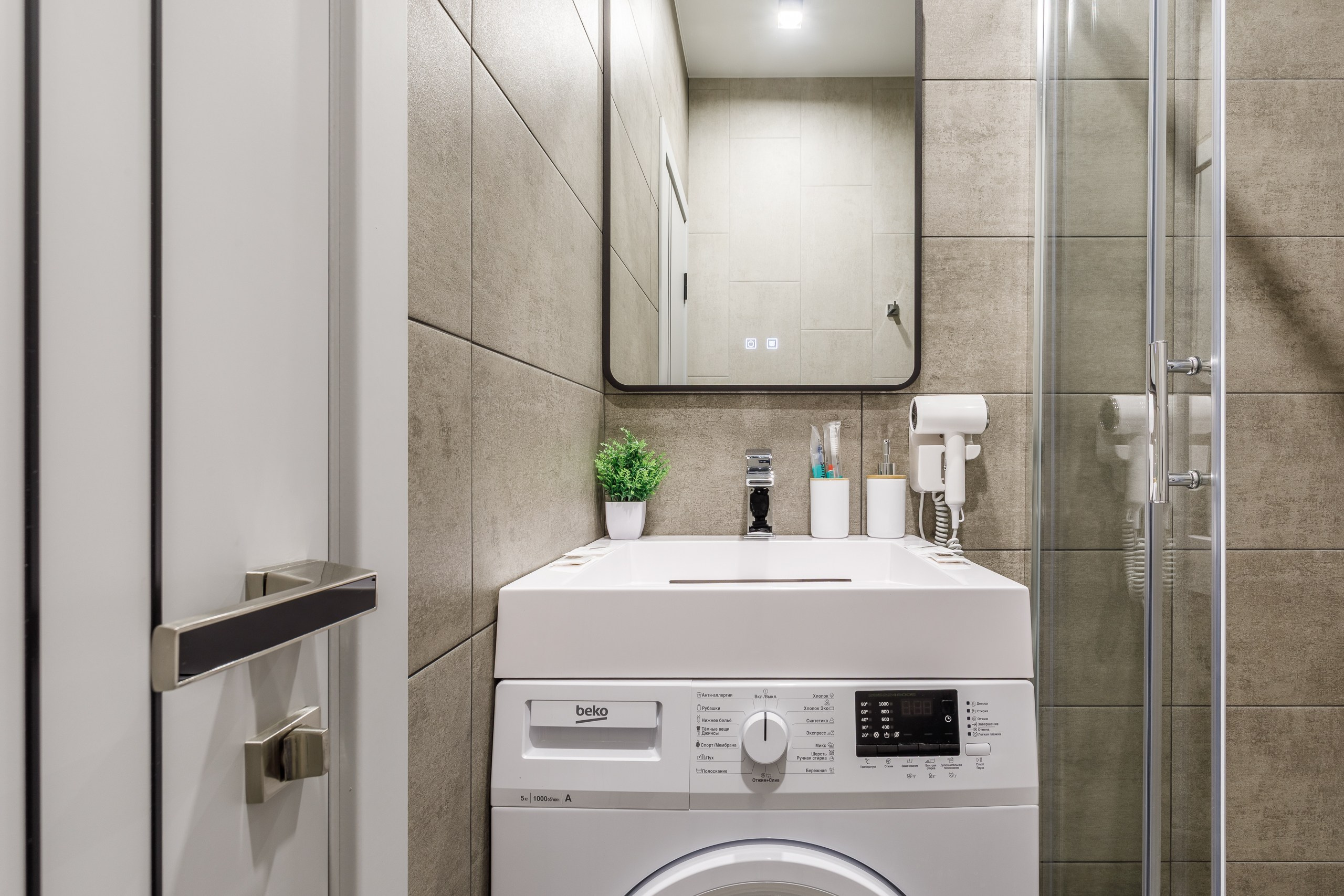 Комплексная фотосъемка квартиры для посуточной аренды. Фотограф недвижимости — интерьерная съемка и создание виртуальных 3D туров в Ставрополе