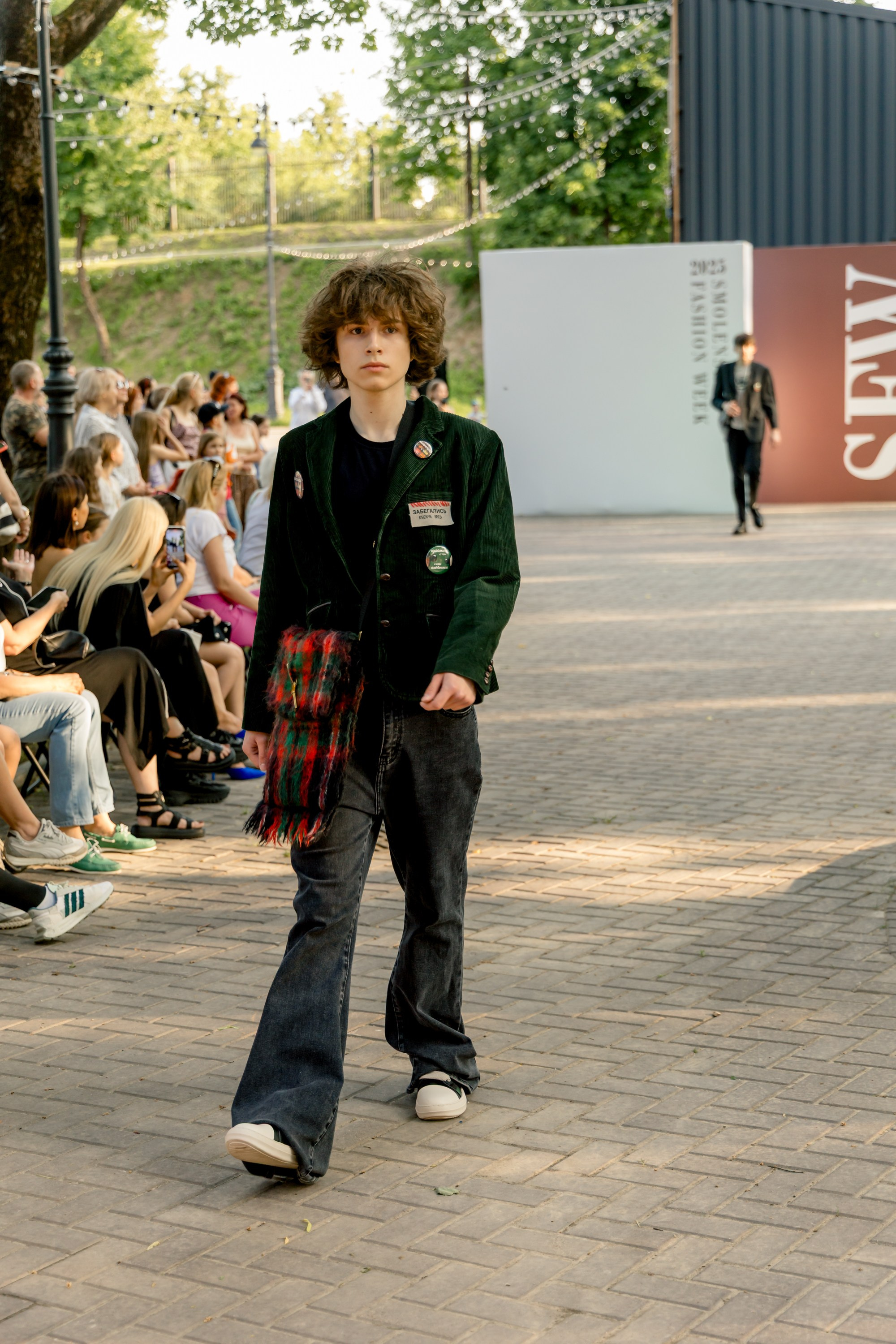 Smolensk Fashion Week 2025_показы_ДЕНЬ 1_ВЕЧЕРНИЙ ПОКАЗ_19:00. Главная