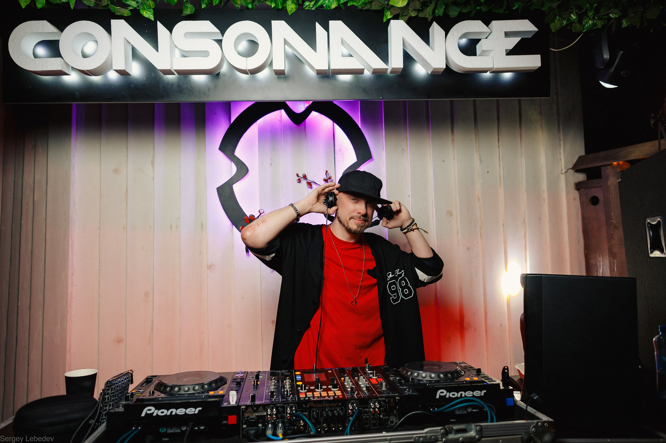 CONSONANCE COMMUNITY. Сергей Лебедев событийный фотограф во Владивостоке