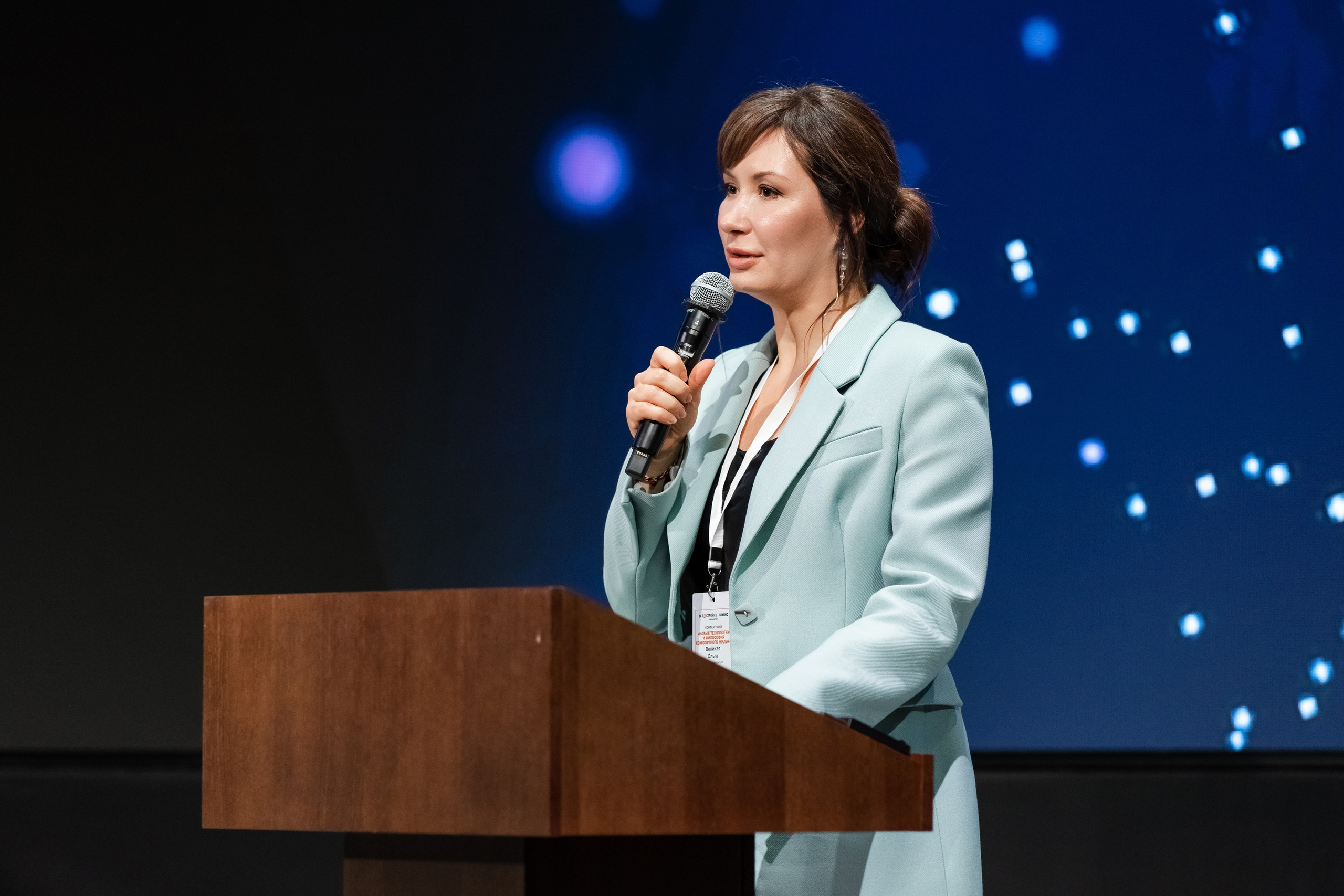 Новые технологии и философия комфортного жилья. Свадебный репортажный фотограф в Москве