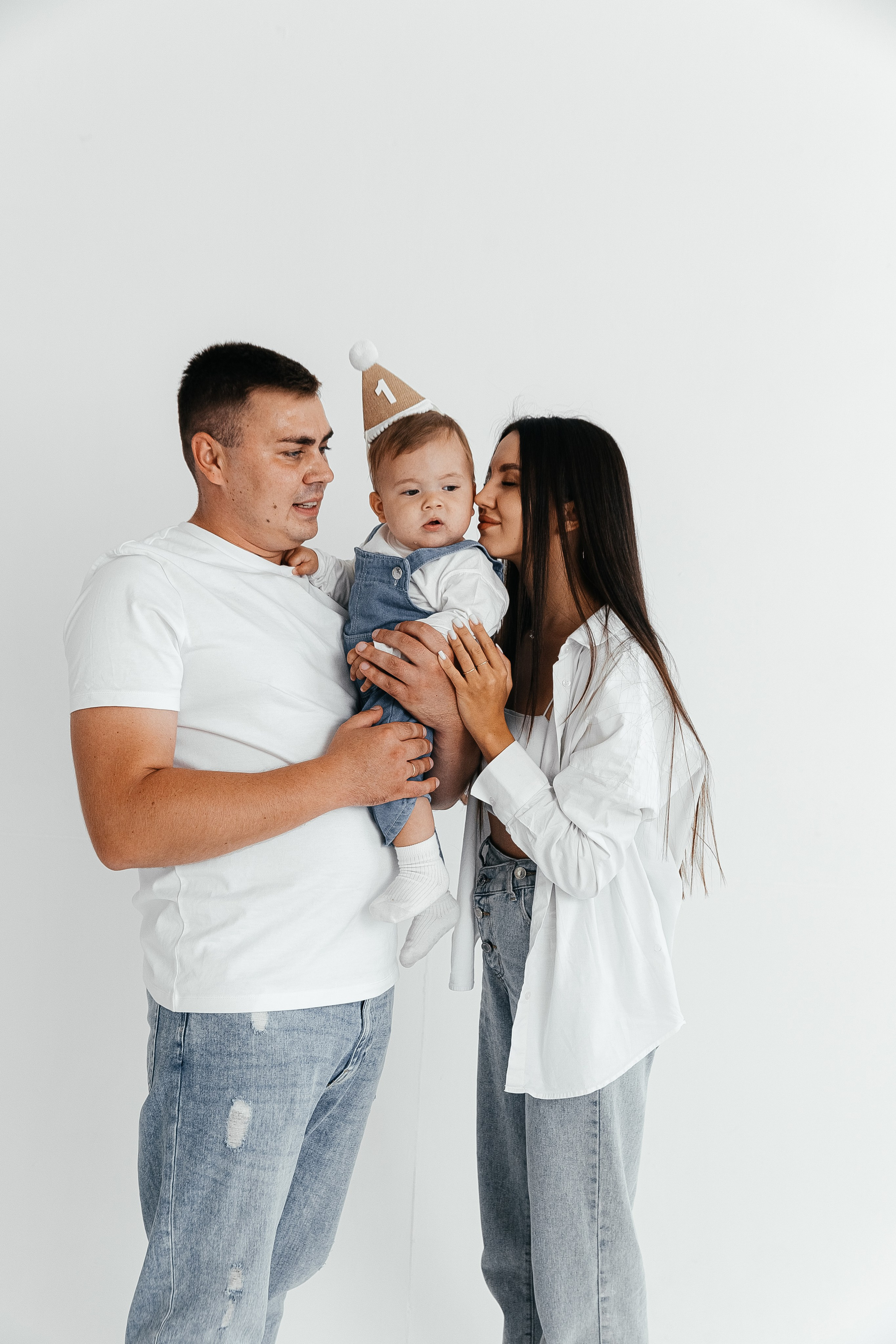 Тёме годик. Главная