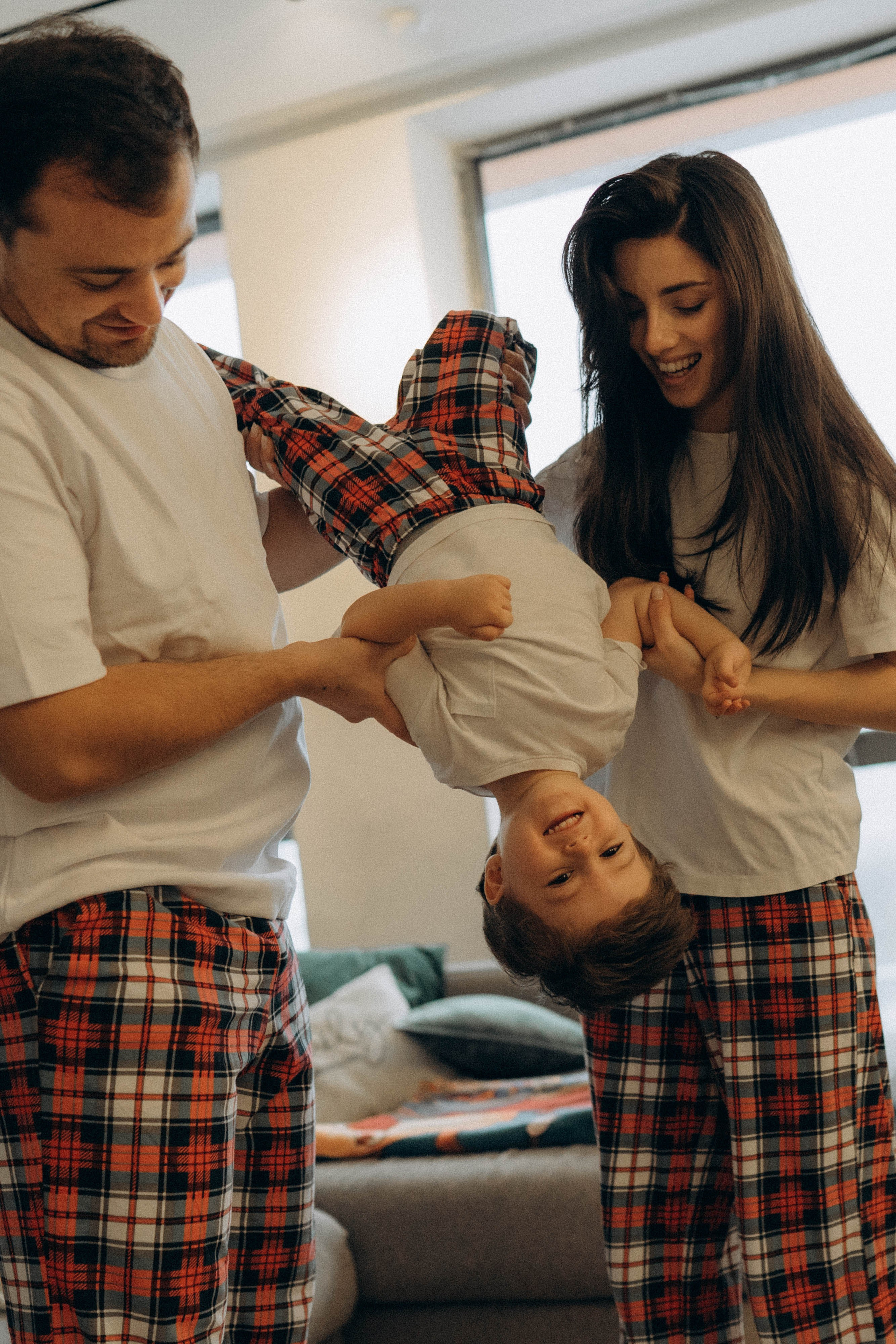 Камилла, Баграт и Багаудин. Семейный фотограф Юлия Котова