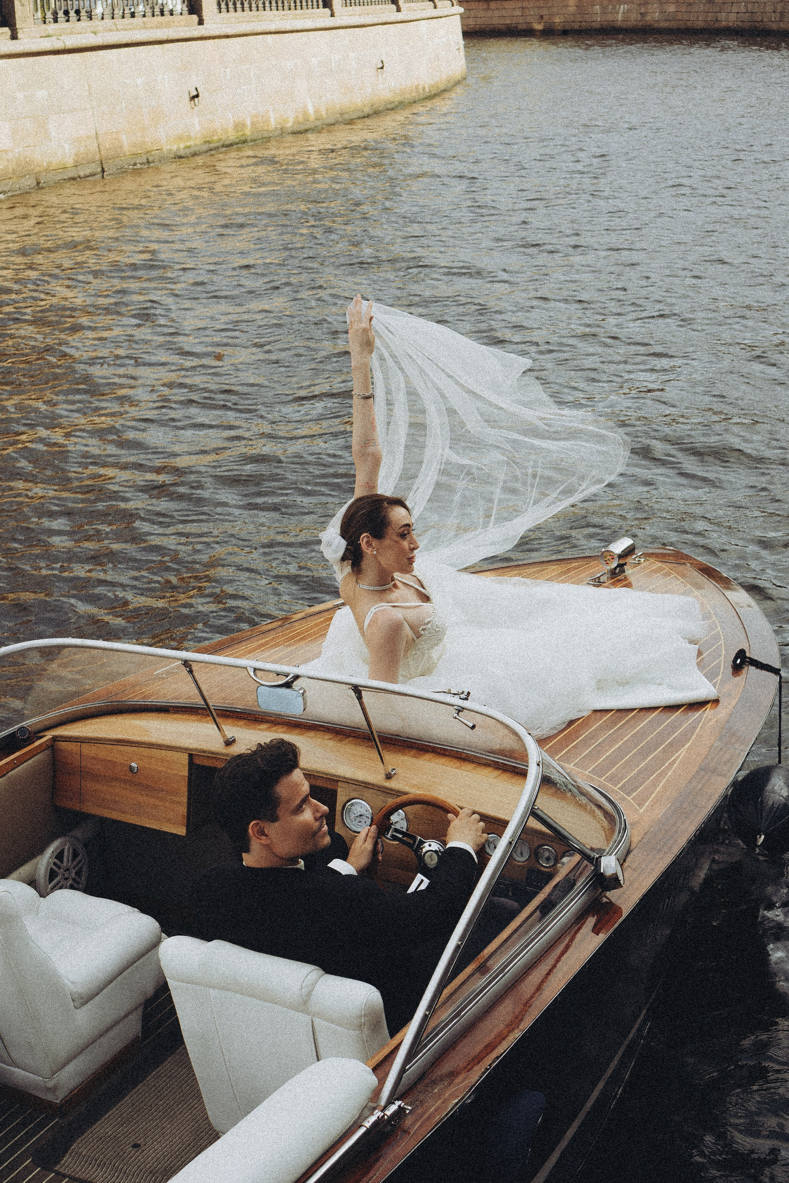 СВАБЕДНАЯ СЬЕМКА В СТУДИИ В ЦЕТРЕ САНТК-ПЕТЕРБУРГА. Профессиональный фотограф, Санкт-Петербург — Виктория Богомолова