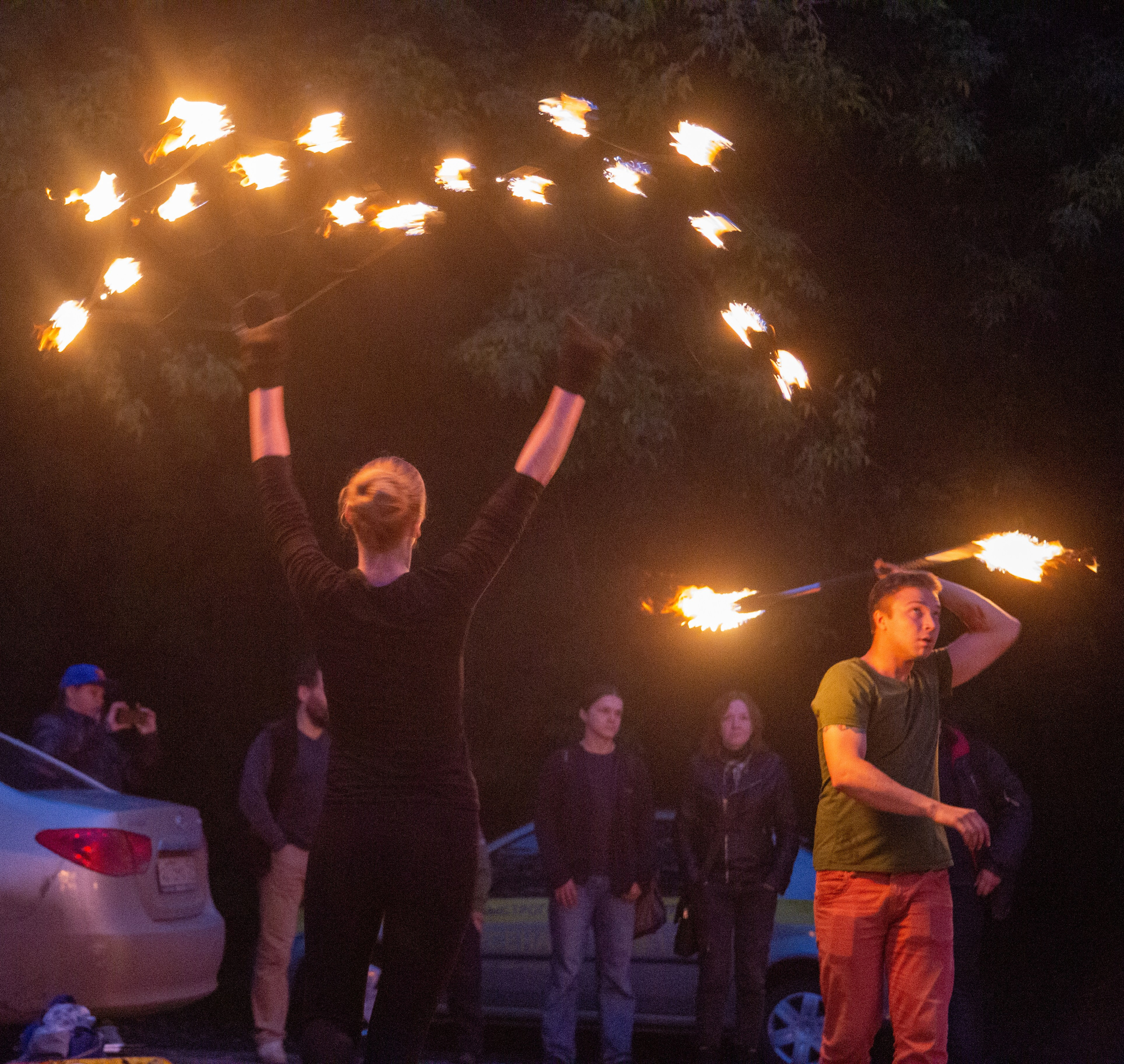 Огненное шоу в Перми. Фотограф Никита Попов. Фотограф Пермь. Фотосессия в фотостудии Перми и на свежем воздухе