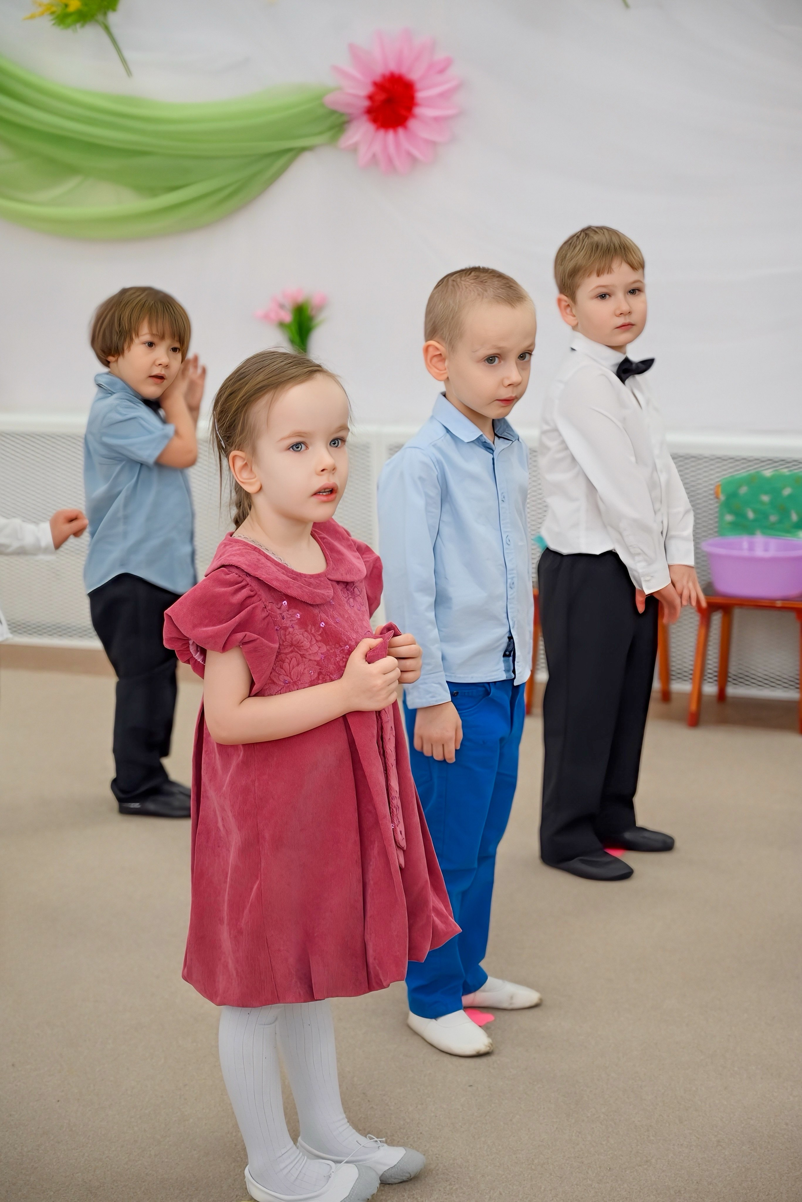 Праздник в группе «Дружная семейка». Семейный и детский фотограф Москва