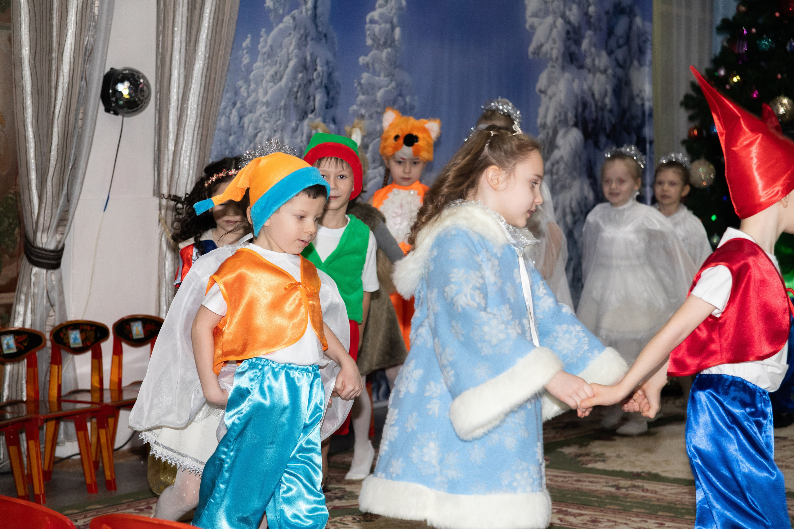 Новогодний утренник подготовительной группы. Индивидуальный и свадебный фотограф в Москве, Электростали и Туле Кадейкина Екатерина