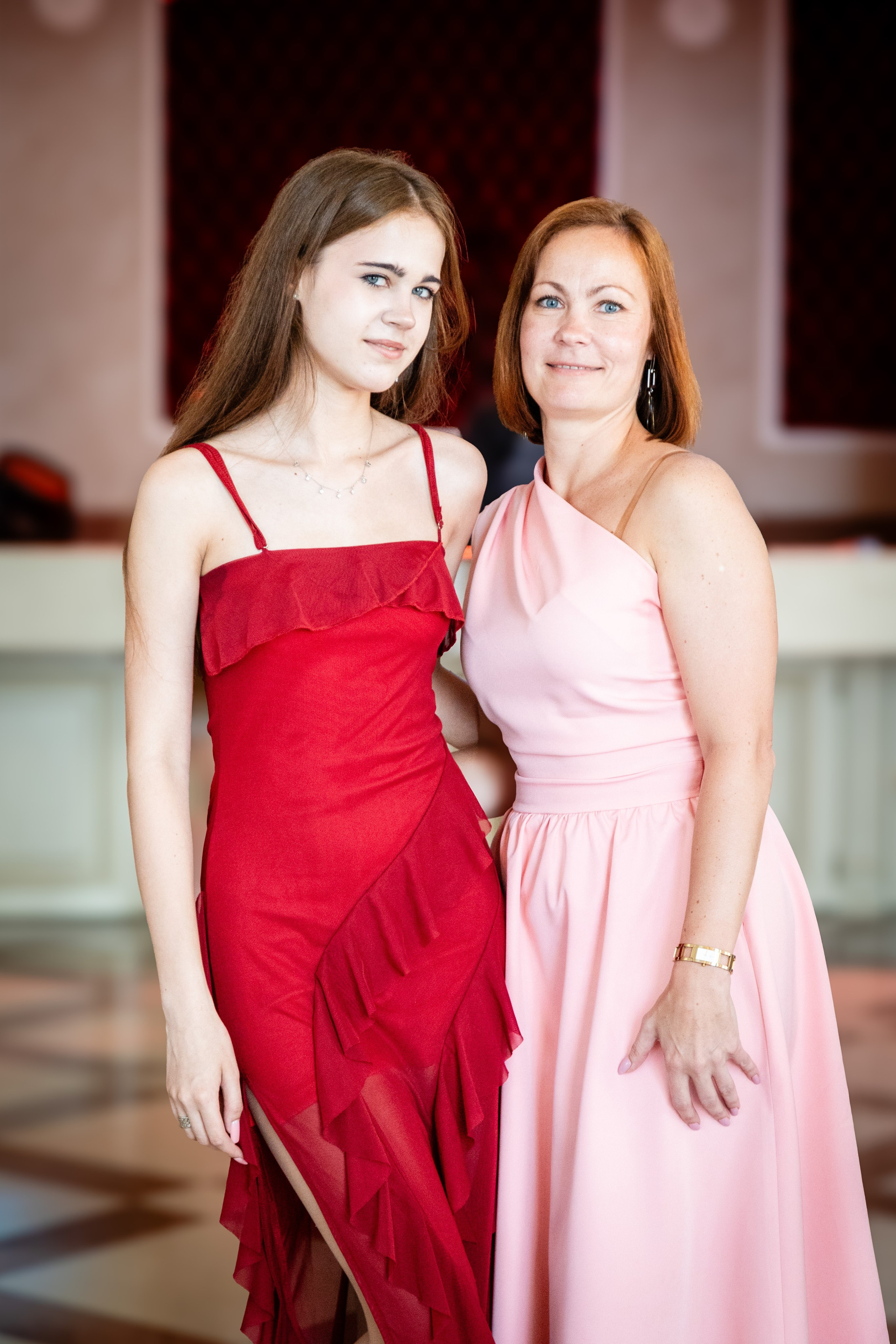 Школьный выпускной. Детский фотограф видеограф в Хабаровске Михаил Орлов