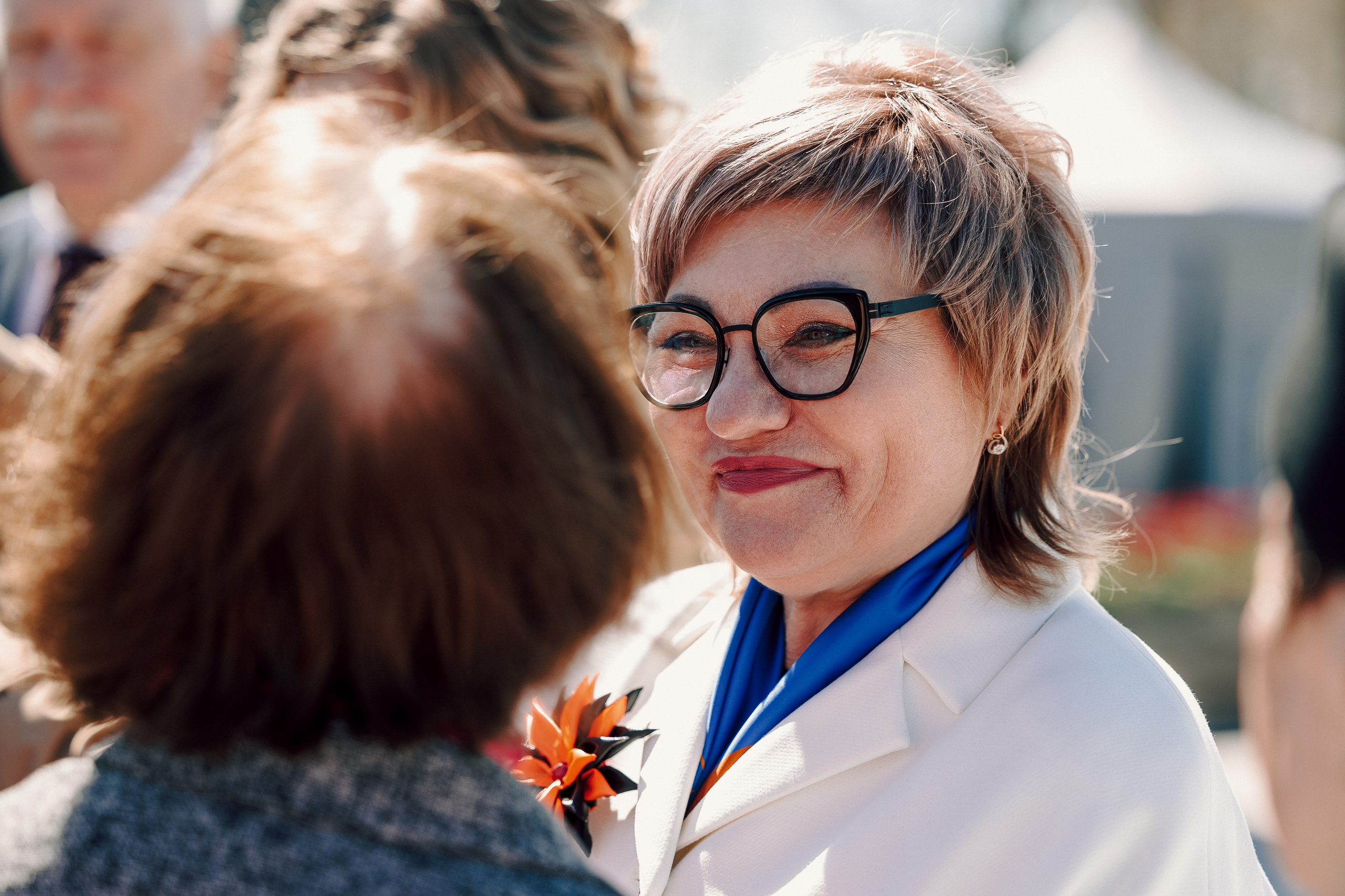 Торжественный митинг, посвящённый открытию Мемориала Славы воинам-новотрубникам. Лёшка Варзегов — фотограф