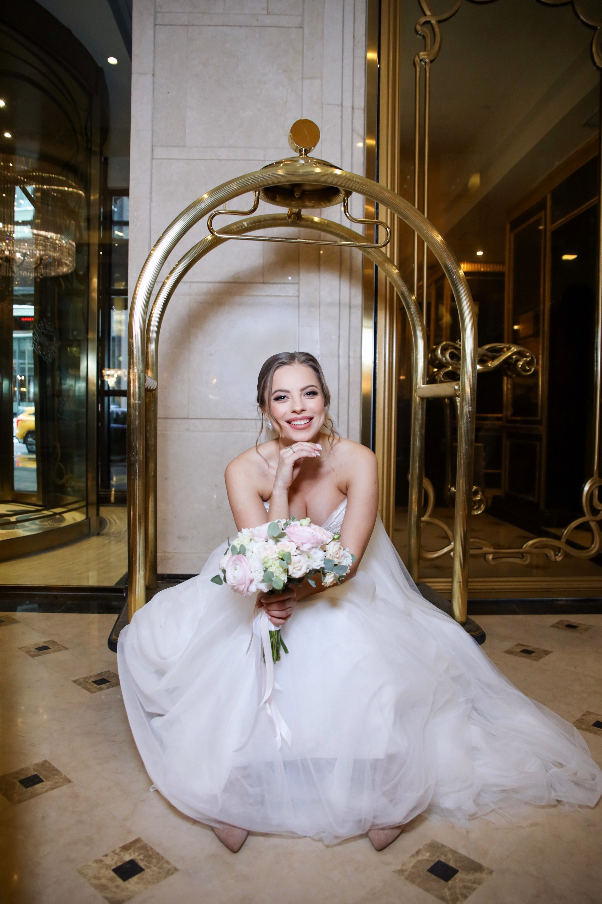 Евгения и Александр. Свадьба в The St. Regis Moscow Nikolskaya. Главная