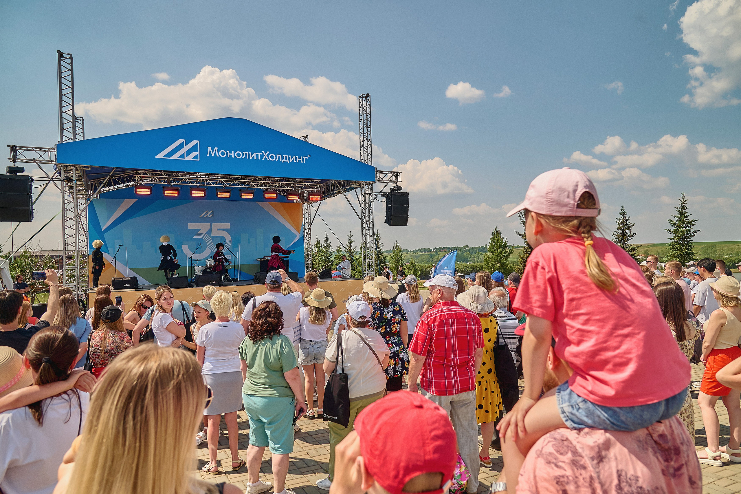 Монолитхолдинг — Емельяновское озеро. Фотограф Яковлев Роман — Красноярск