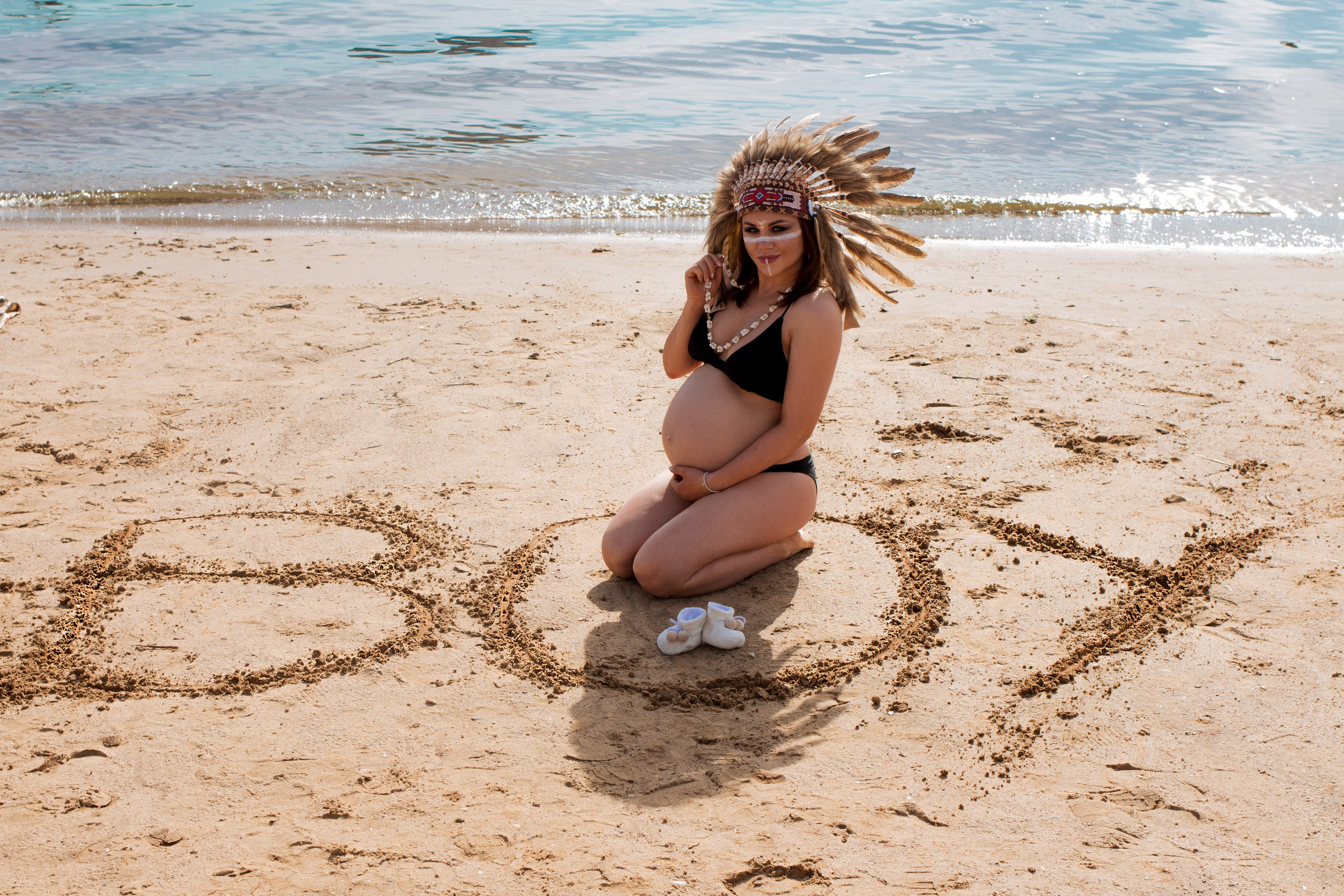 Фотосессия беременности на природе. Профессиональный фотограф в Москве