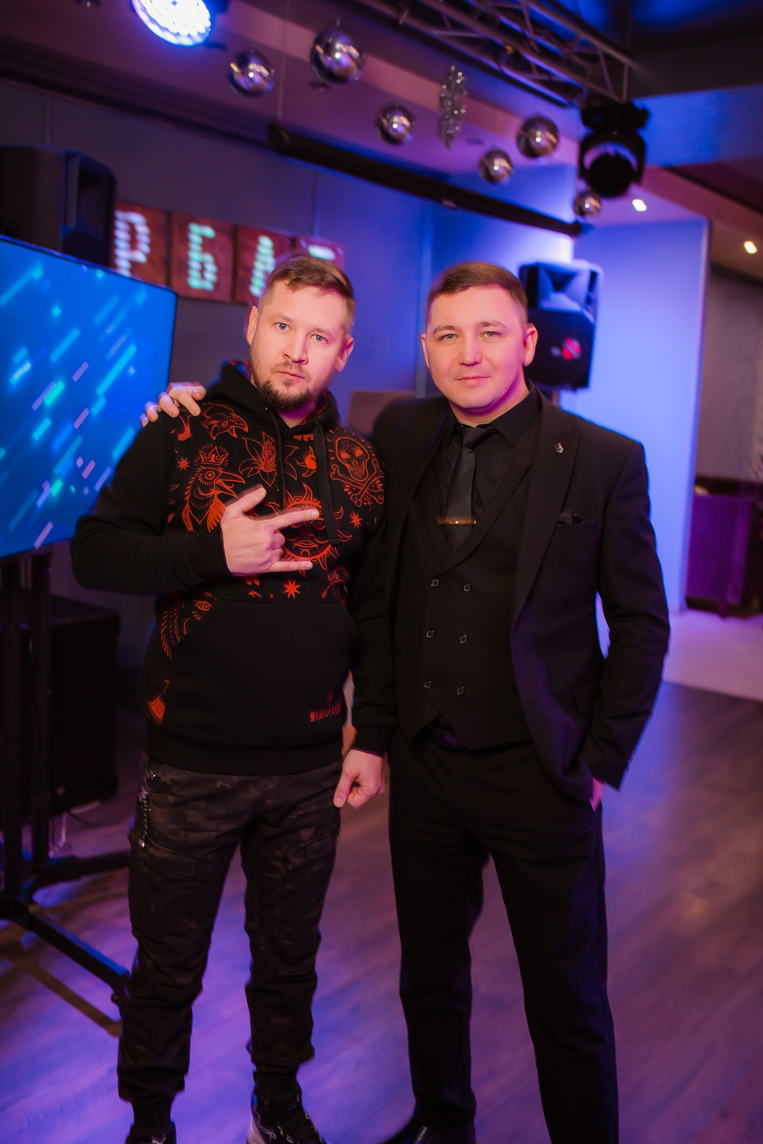 День Рождение Рябинина Ивана. Репортажный фотограф Василий Сазонов в Нижневартовске