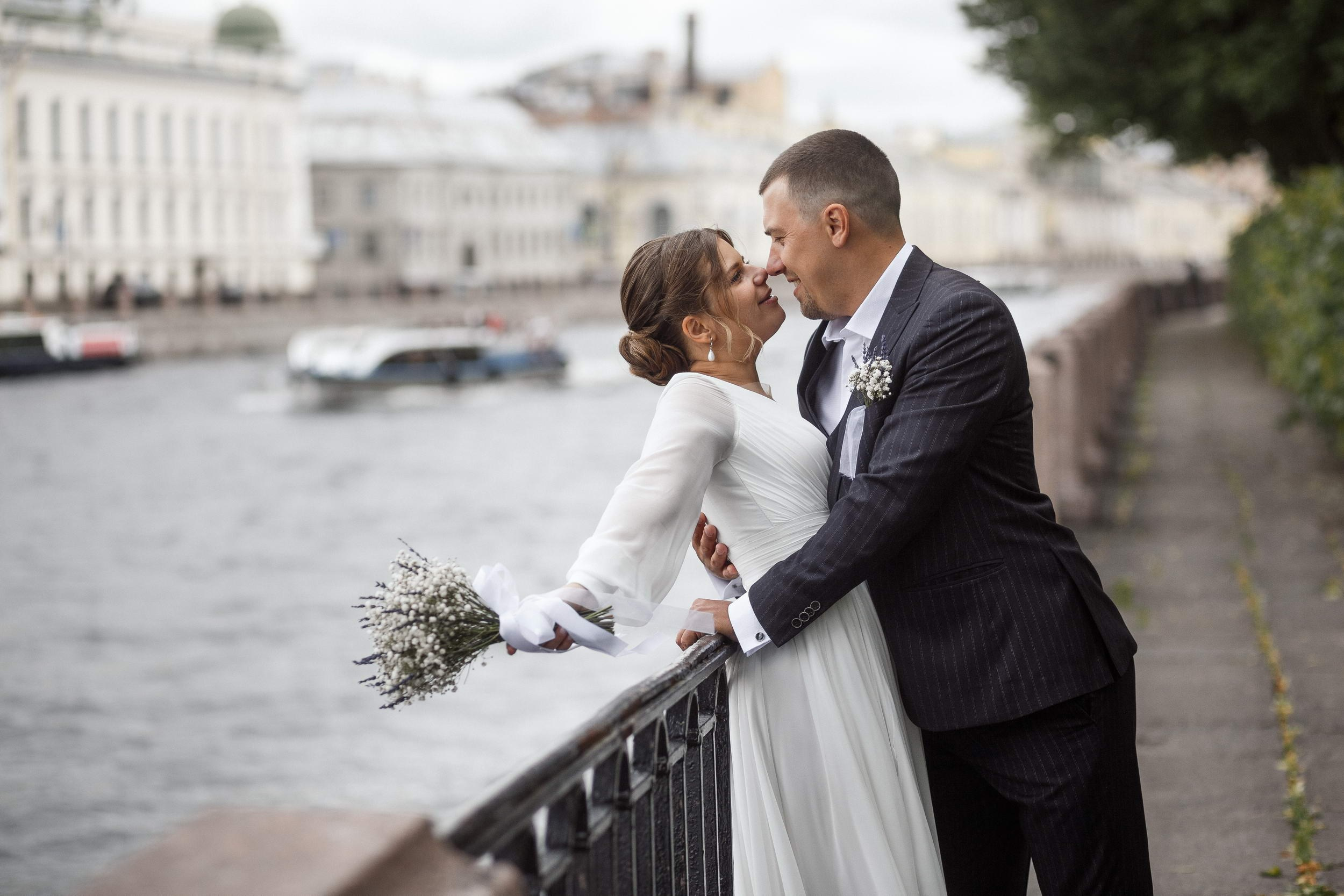Анонс: Наталья и Виктор. Свадебный фотограф Игорь Брундасов 8PHOTO на свадьбу венчание загс СПб