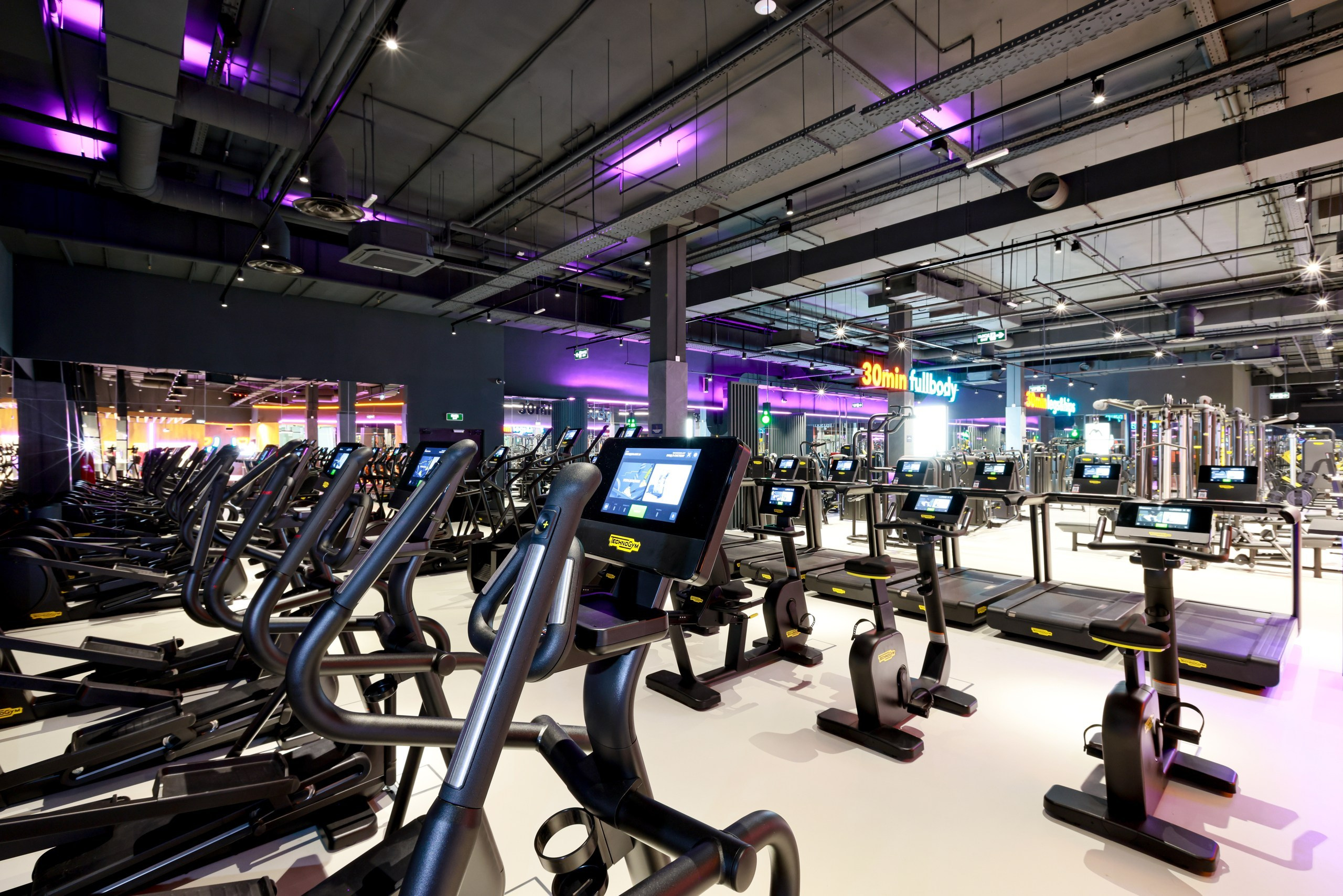 DDX Fitness. Фотограф в Туле Крупский АнДРей. Фотостудия «КАДР71» в Туле